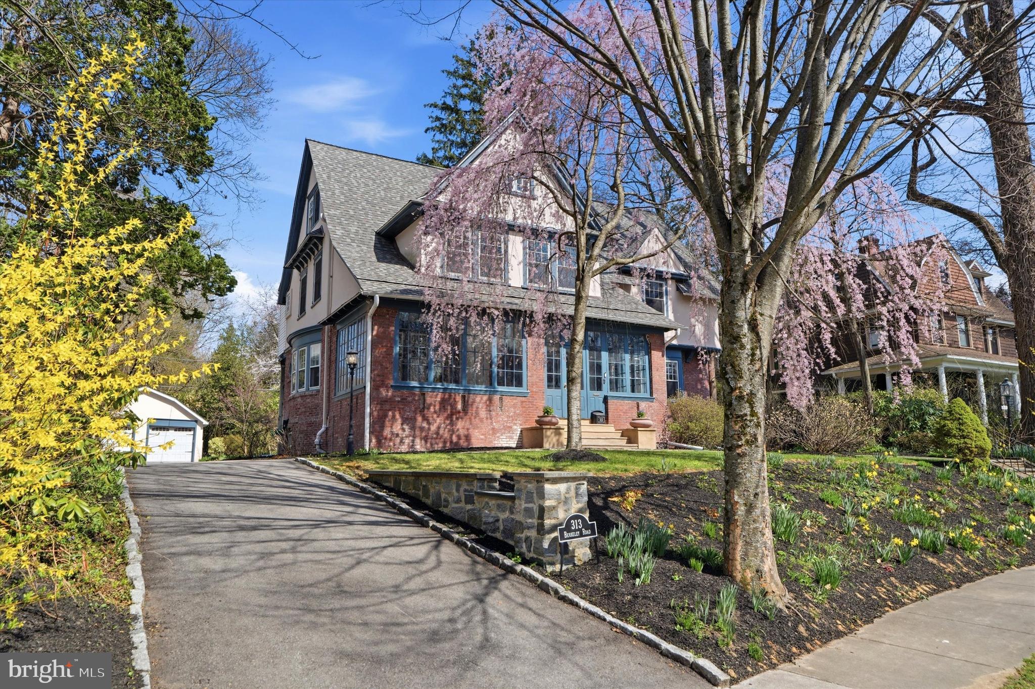 MERION - Residential