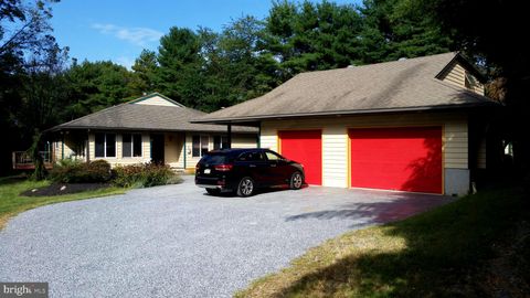 4482 LOWER MOUNTAIN ROAD NEW HOPE PA 18938