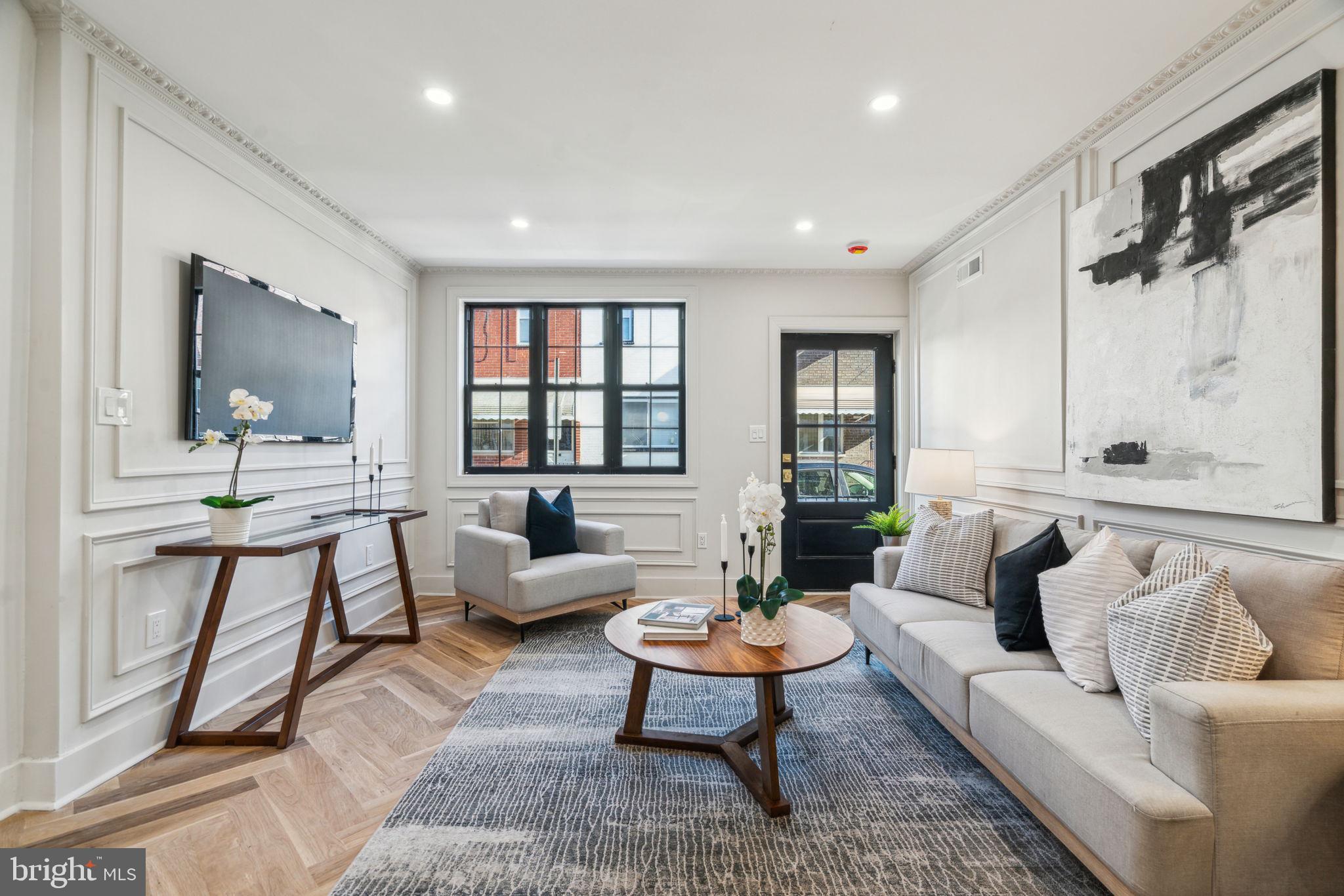 PASSYUNK SQUARE - Residential