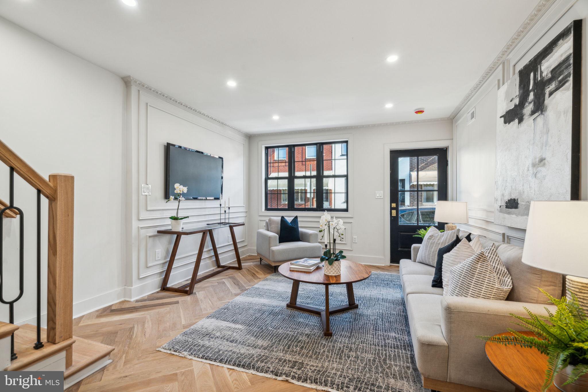 PASSYUNK SQUARE - Residential