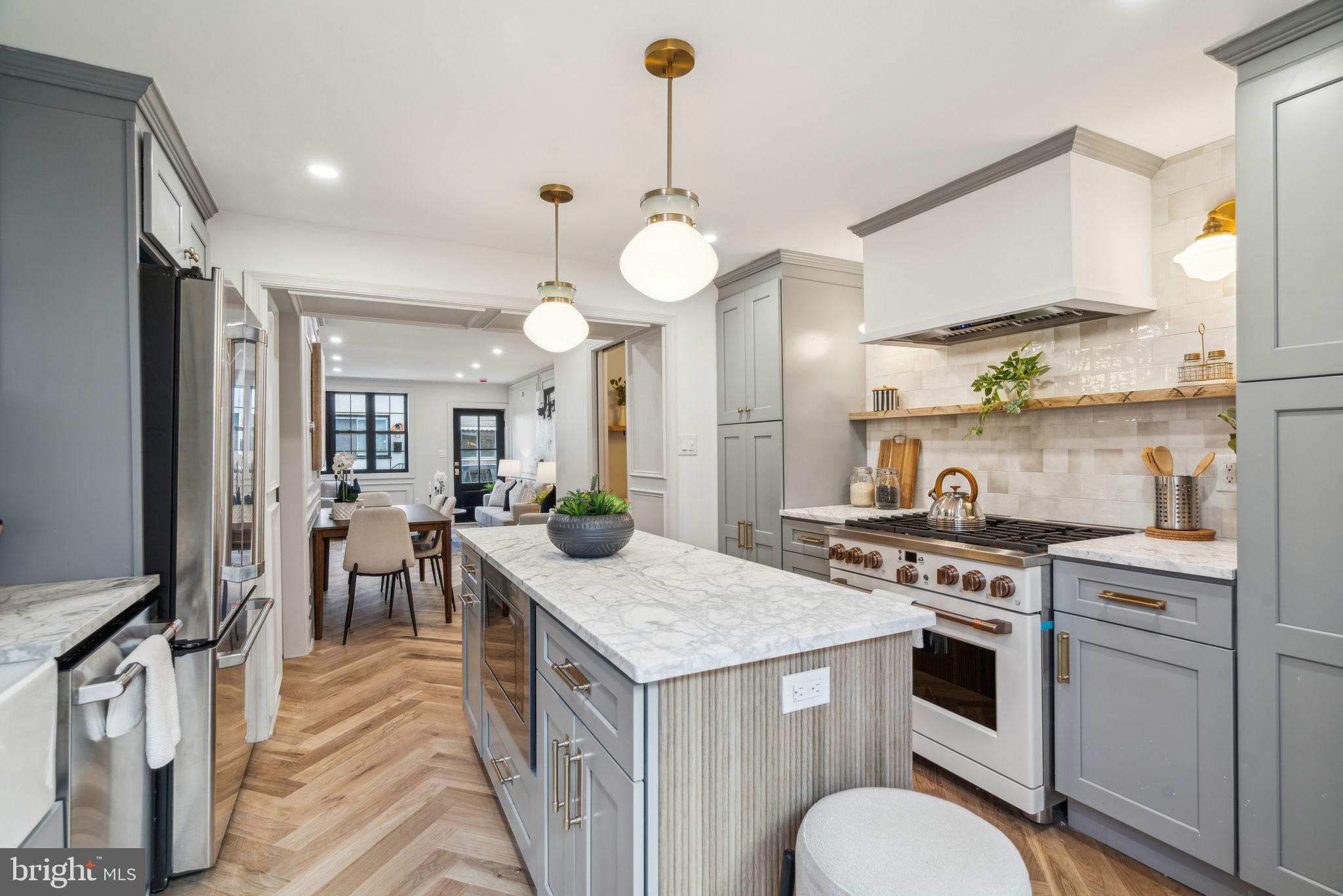 PASSYUNK SQUARE - Residential