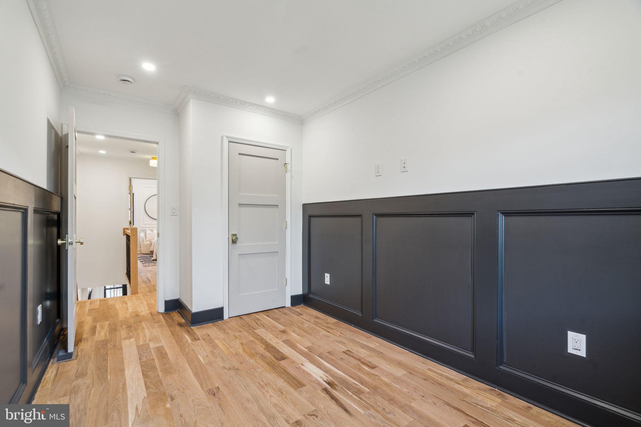 PASSYUNK SQUARE - Residential