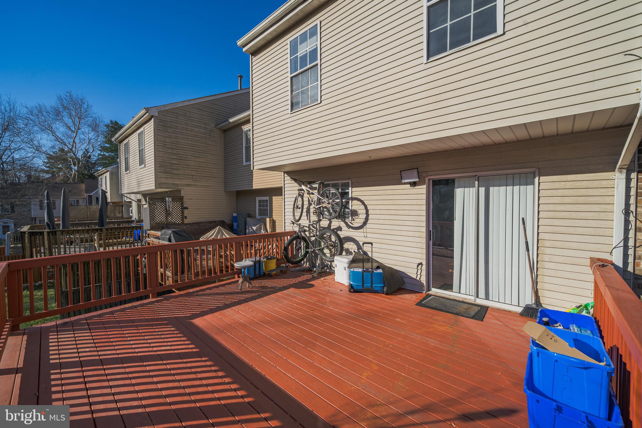 THE COLONY - Residential Lease