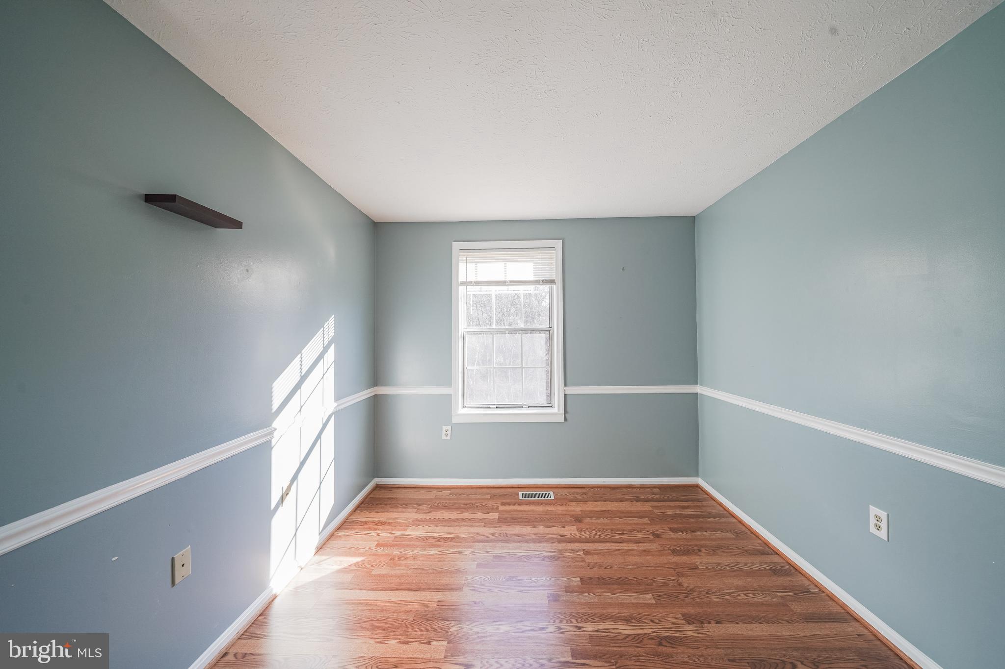 THE COLONY - Residential Lease