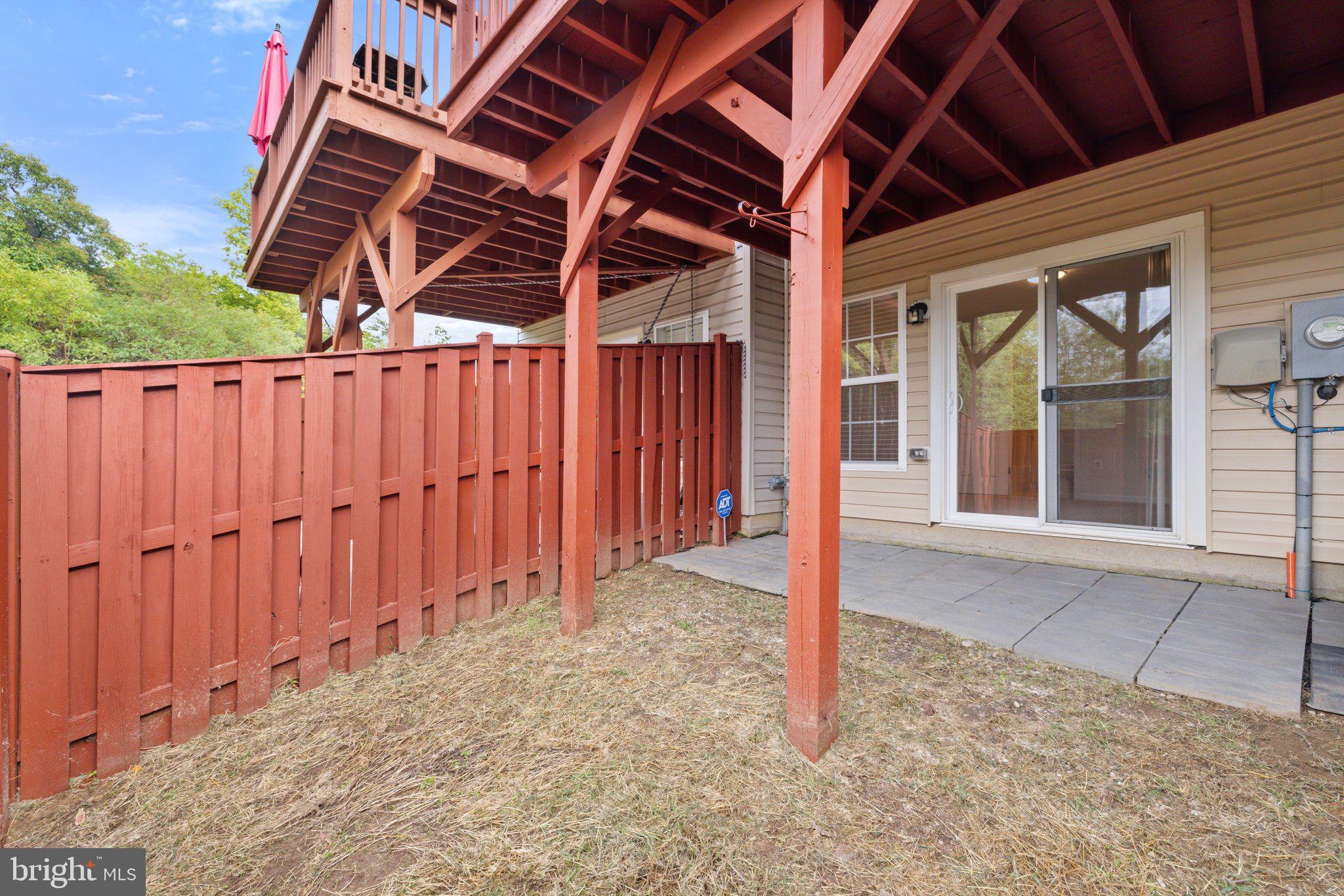 POWELLS RUN VILLAGE COND - Residential Lease