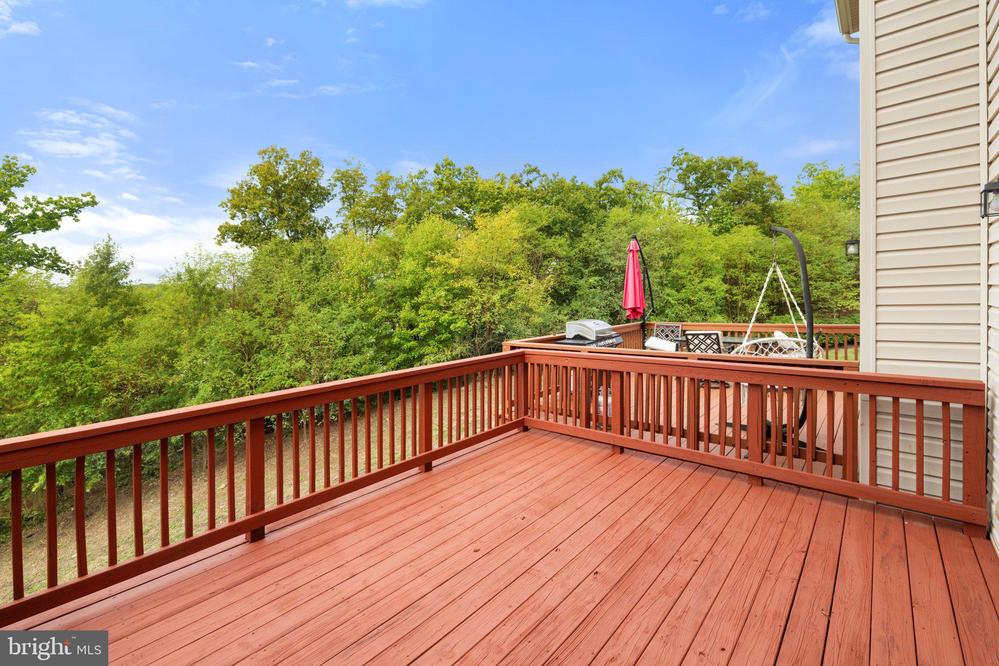 POWELLS RUN VILLAGE COND - Residential Lease