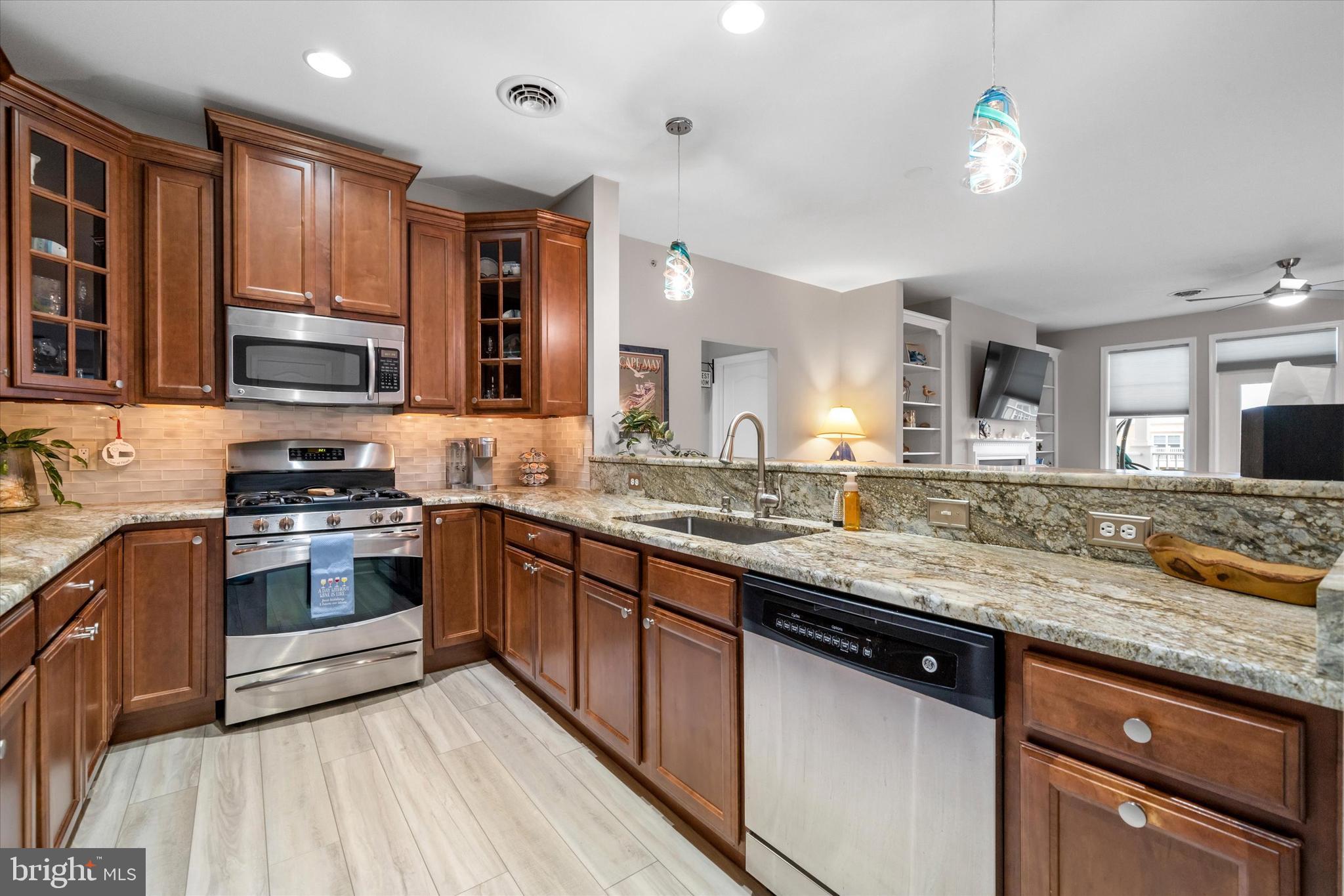 12001 OLD VINE BOULEVARD 302