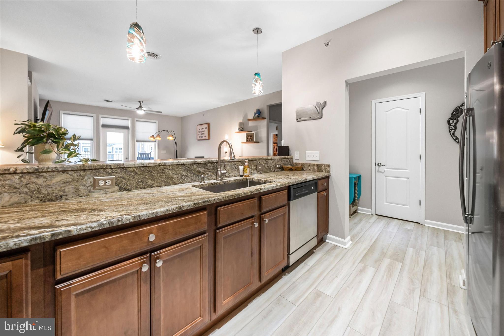 12001 OLD VINE BOULEVARD 302