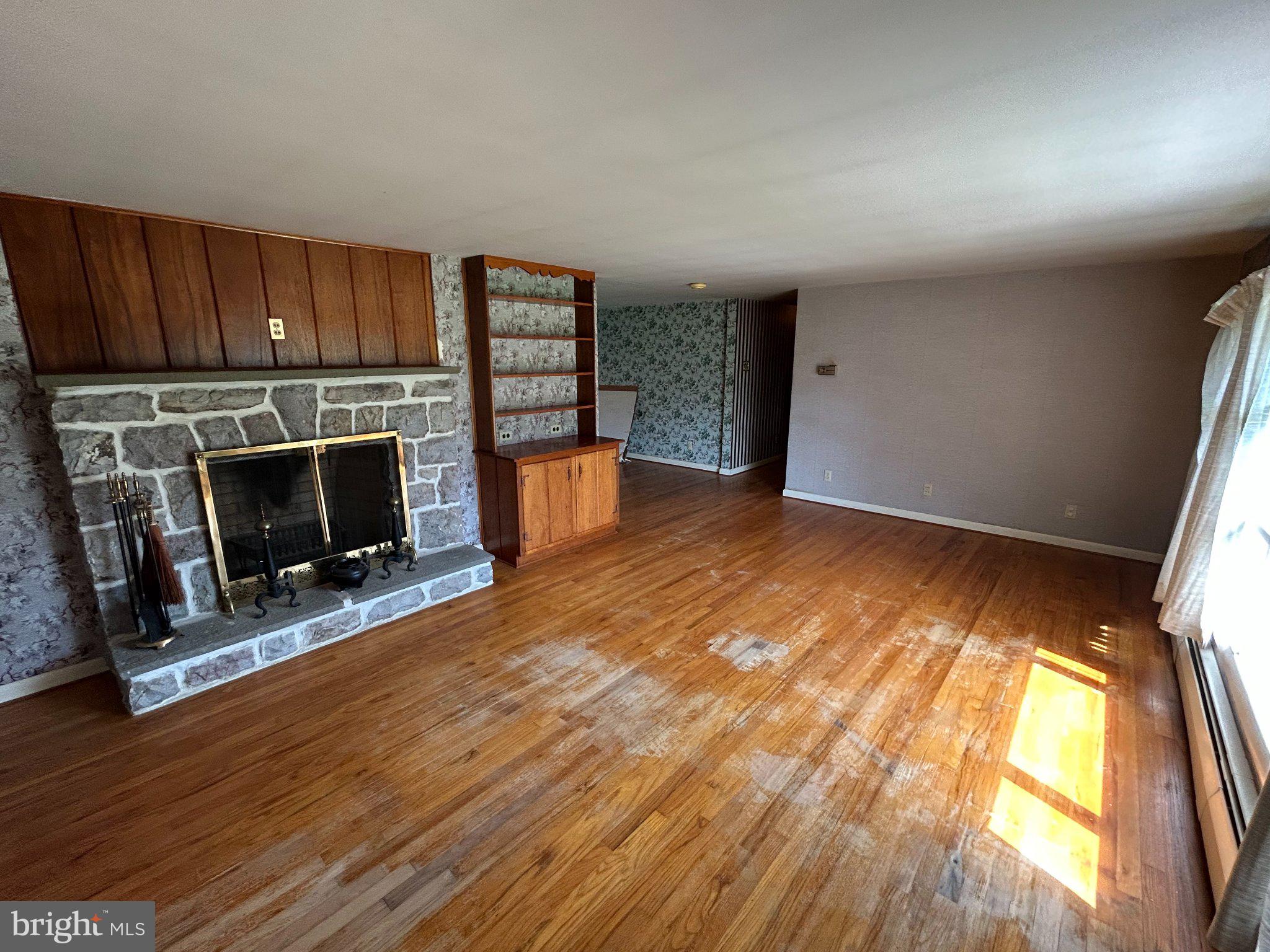 2122 YARNALL ROAD