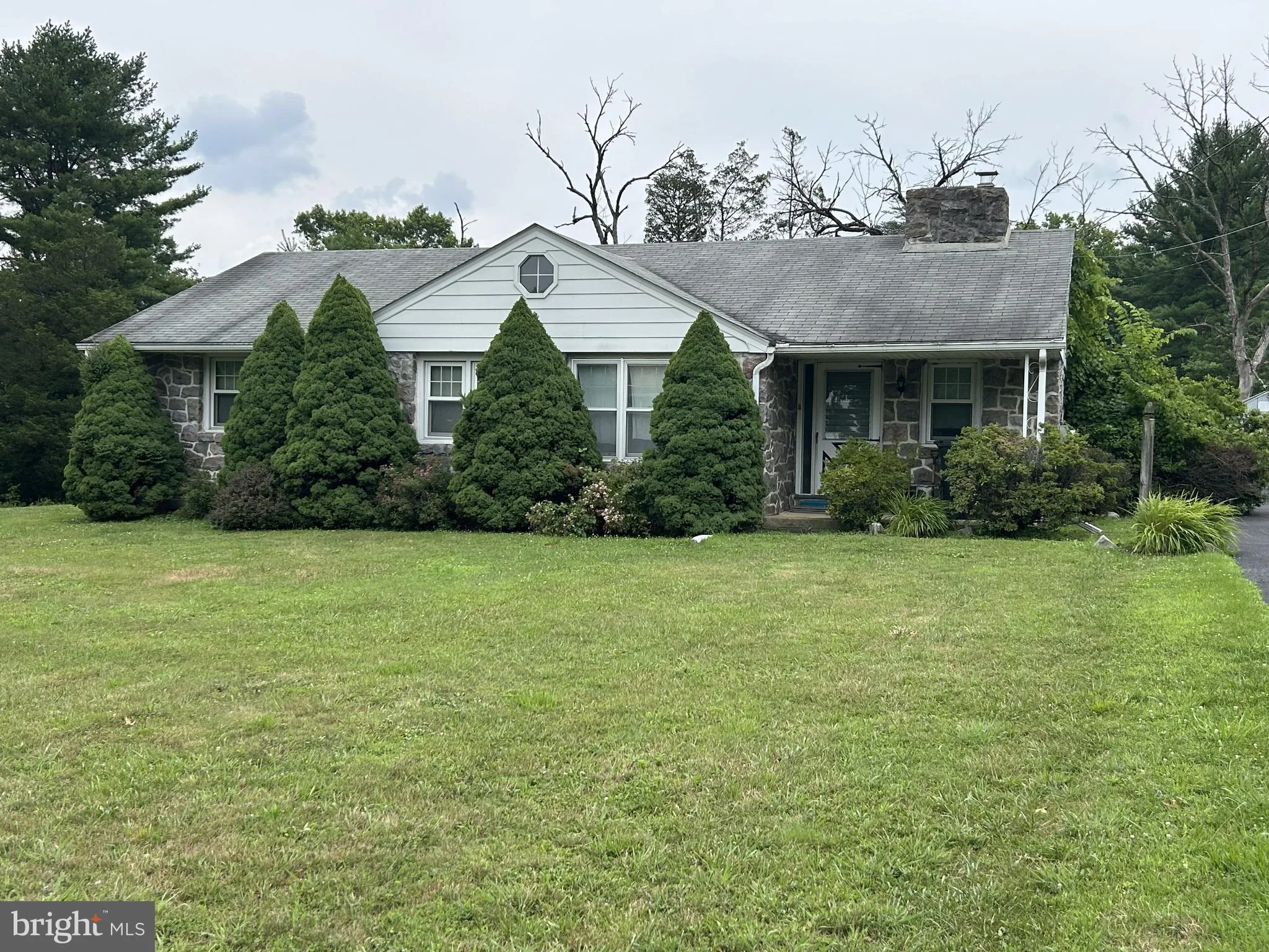 2122 Yarnall Road