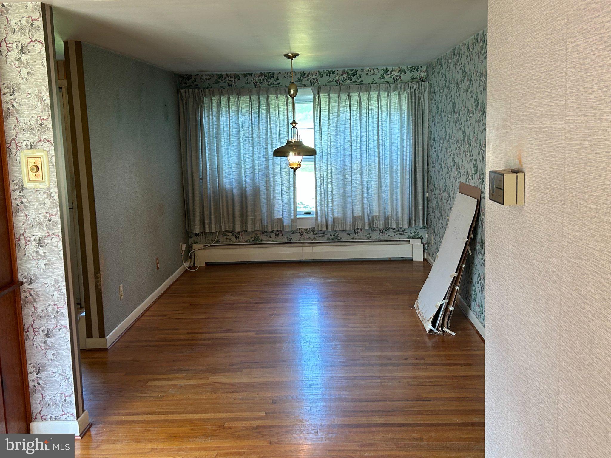 2122 YARNALL ROAD