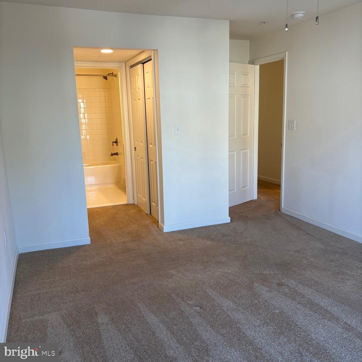 BRIDGEPORT CONDO PHASE 2 - Residential Lease