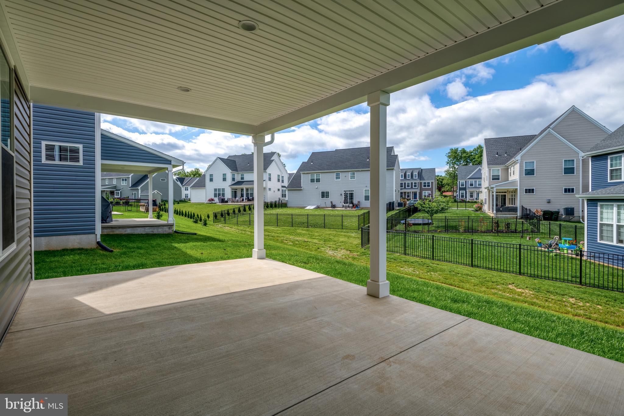 SETTLEMENTS EAST - Residential