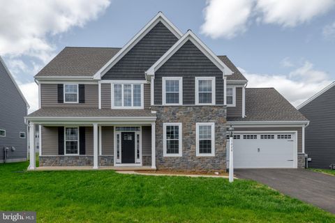 1028 STRAFFORD PLACE LANCASTER PA 17601