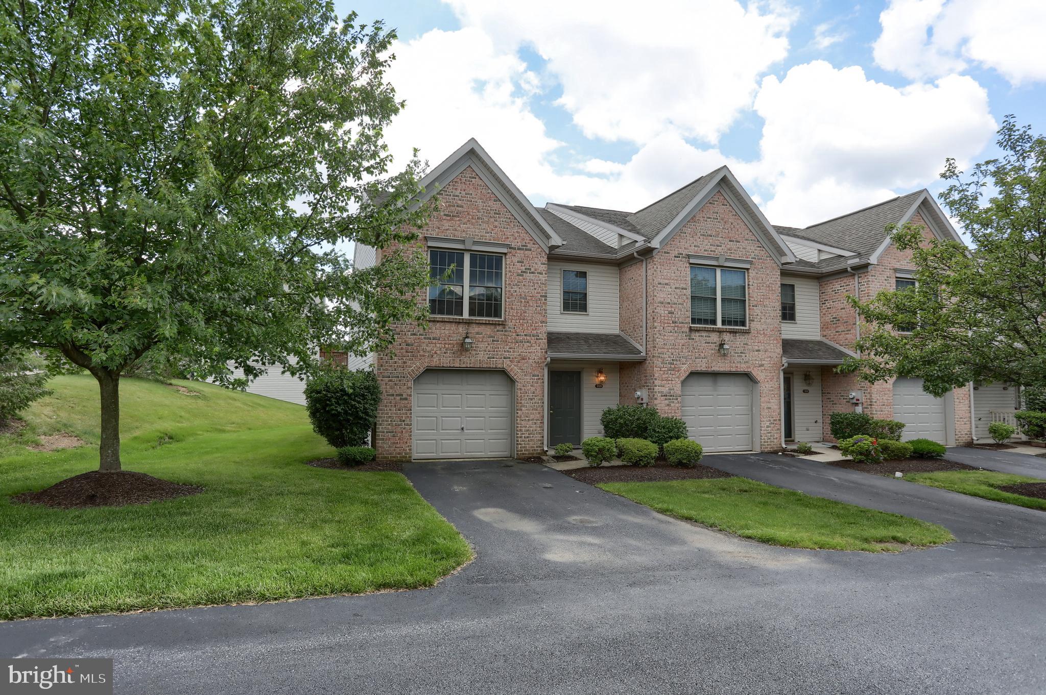 WAVERLY WOODS - Residential