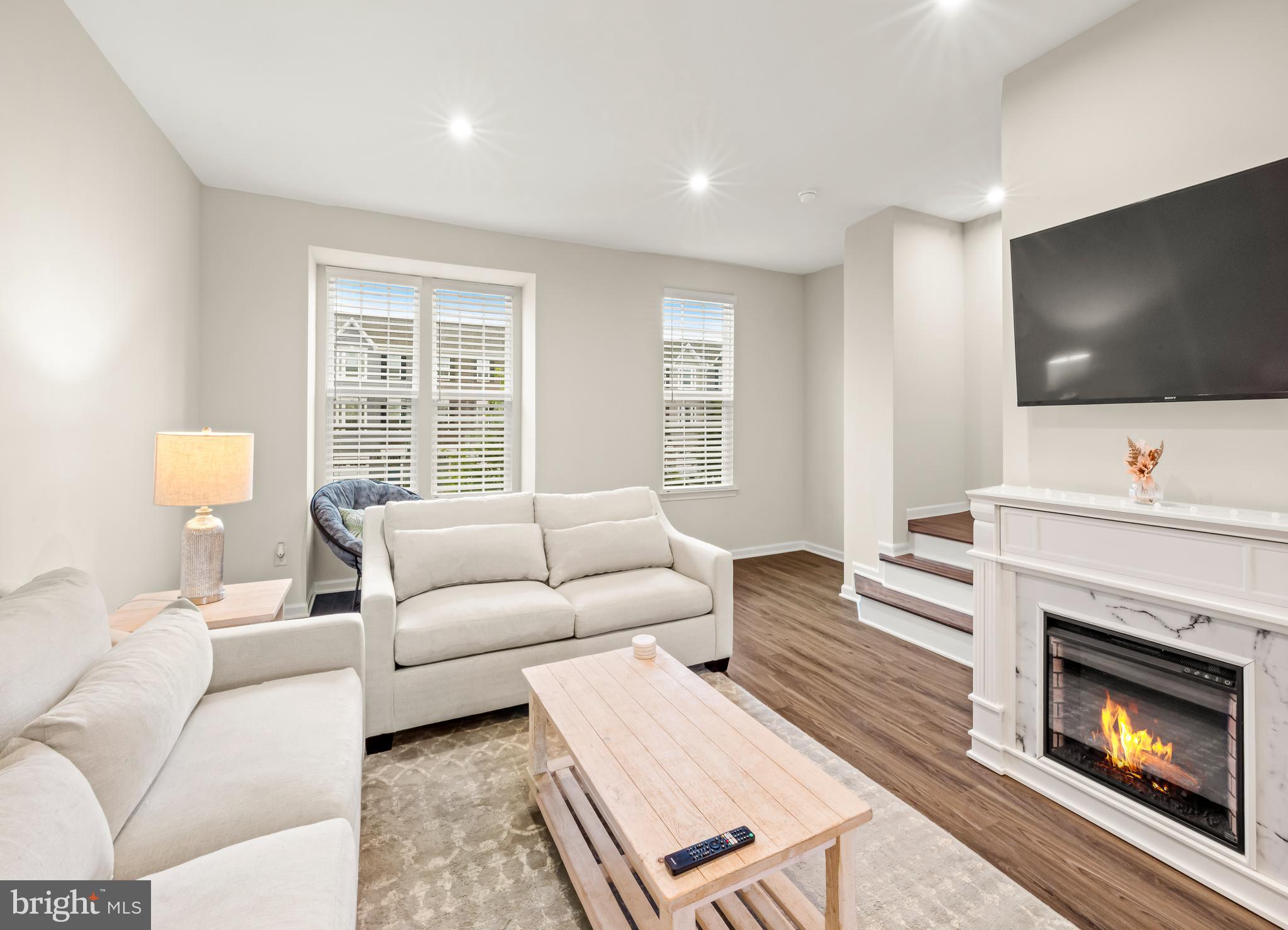 211 DALTON DRIVE