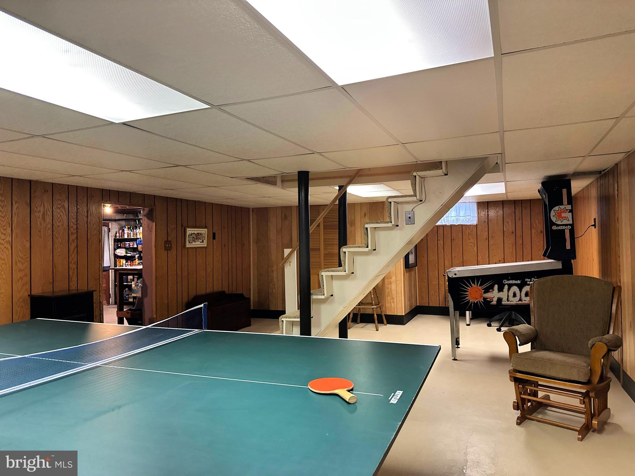 LAKESIDE - Residential