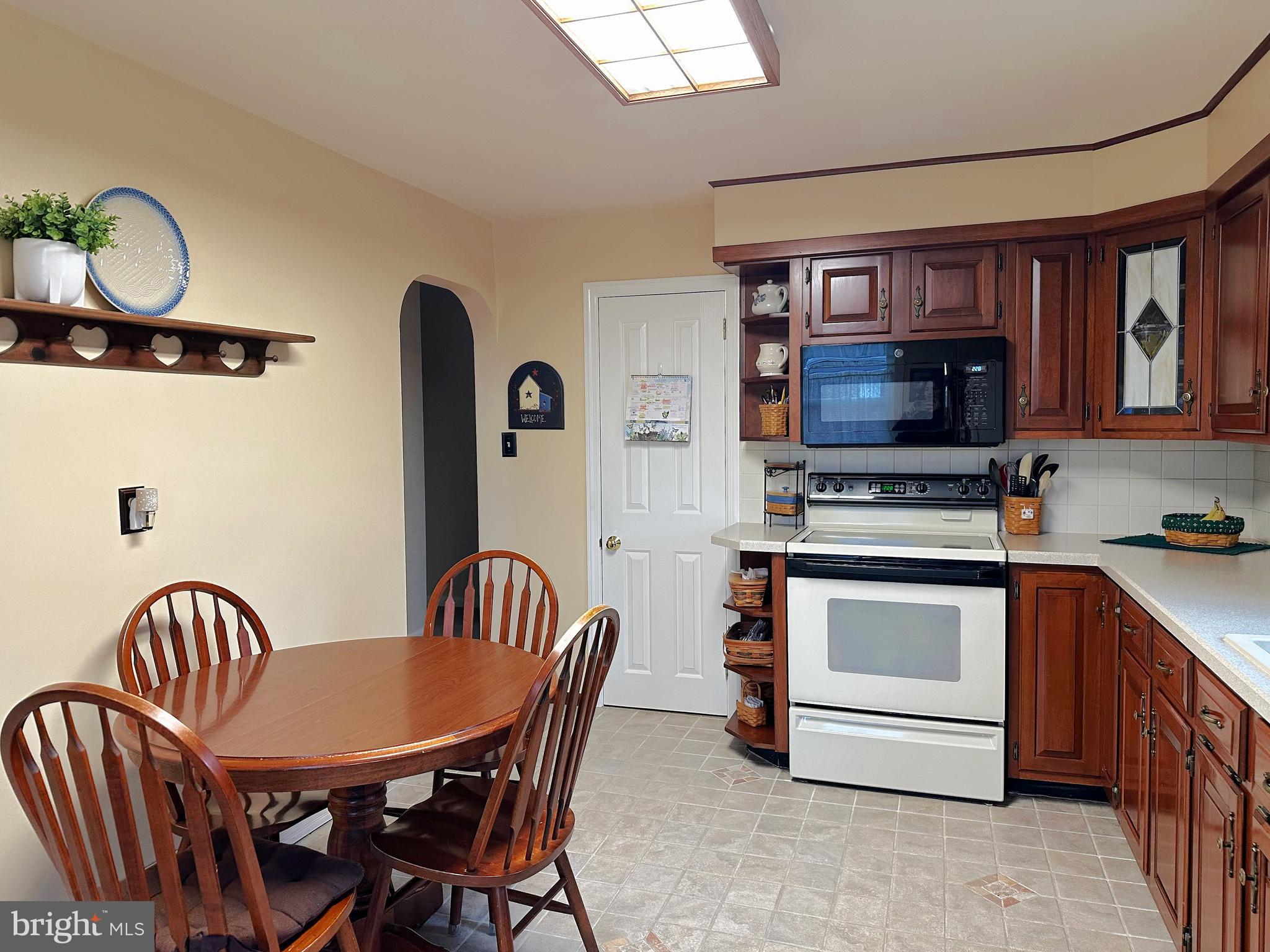 LAKESIDE - Residential