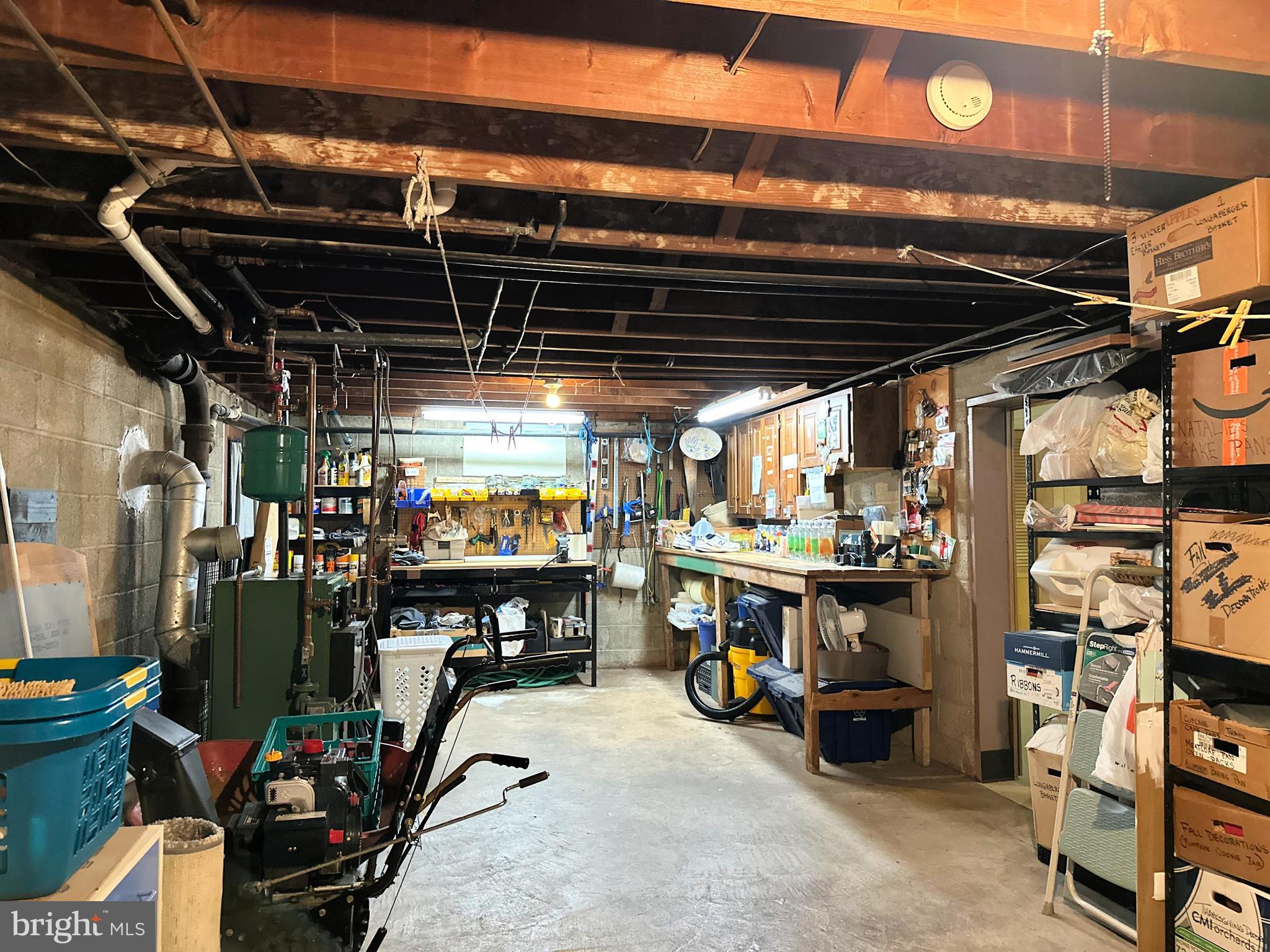 LAKESIDE - Residential