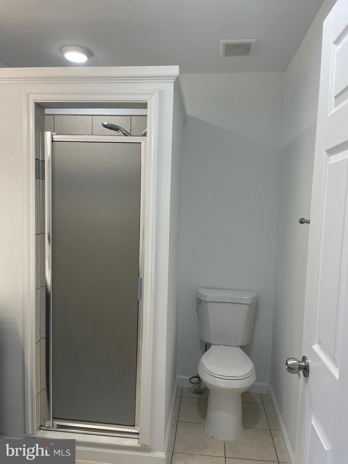 WALNUT RIDGE - Residential Lease