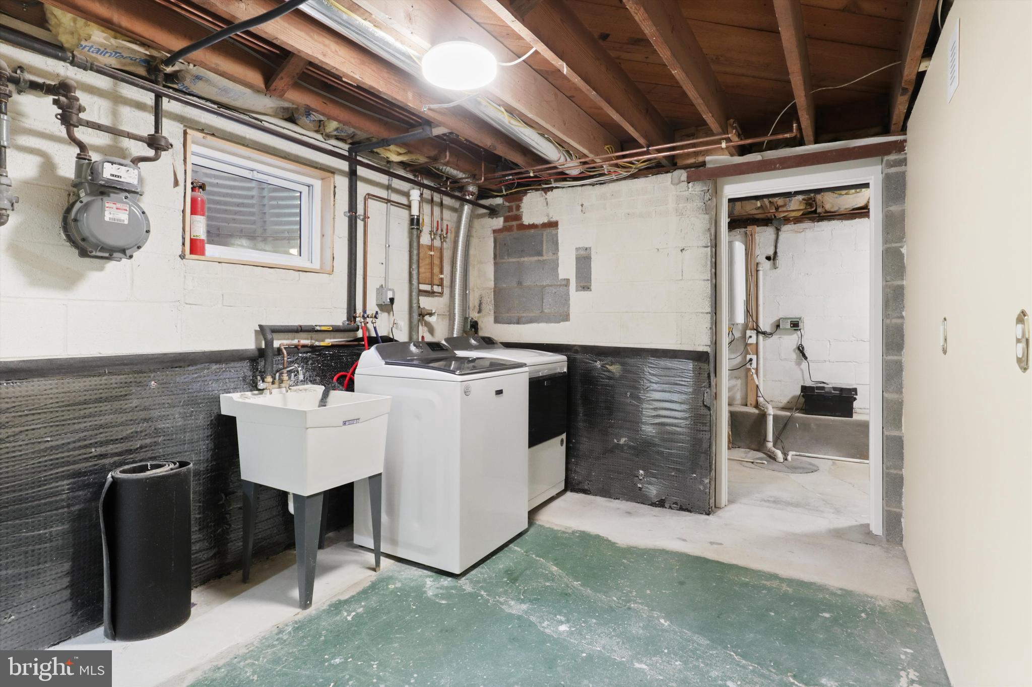 BARCROFT FOREST - Residential