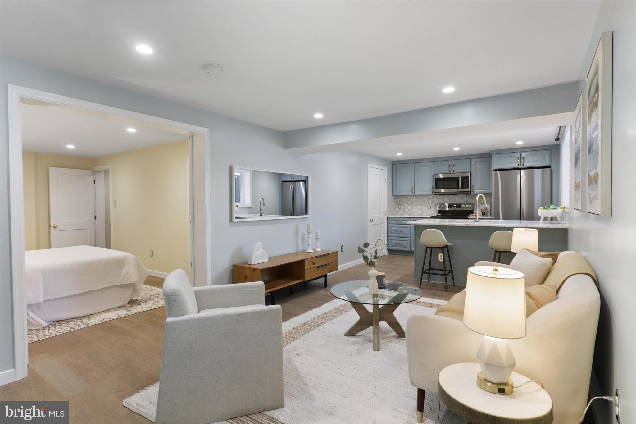 BARCROFT FOREST - Residential