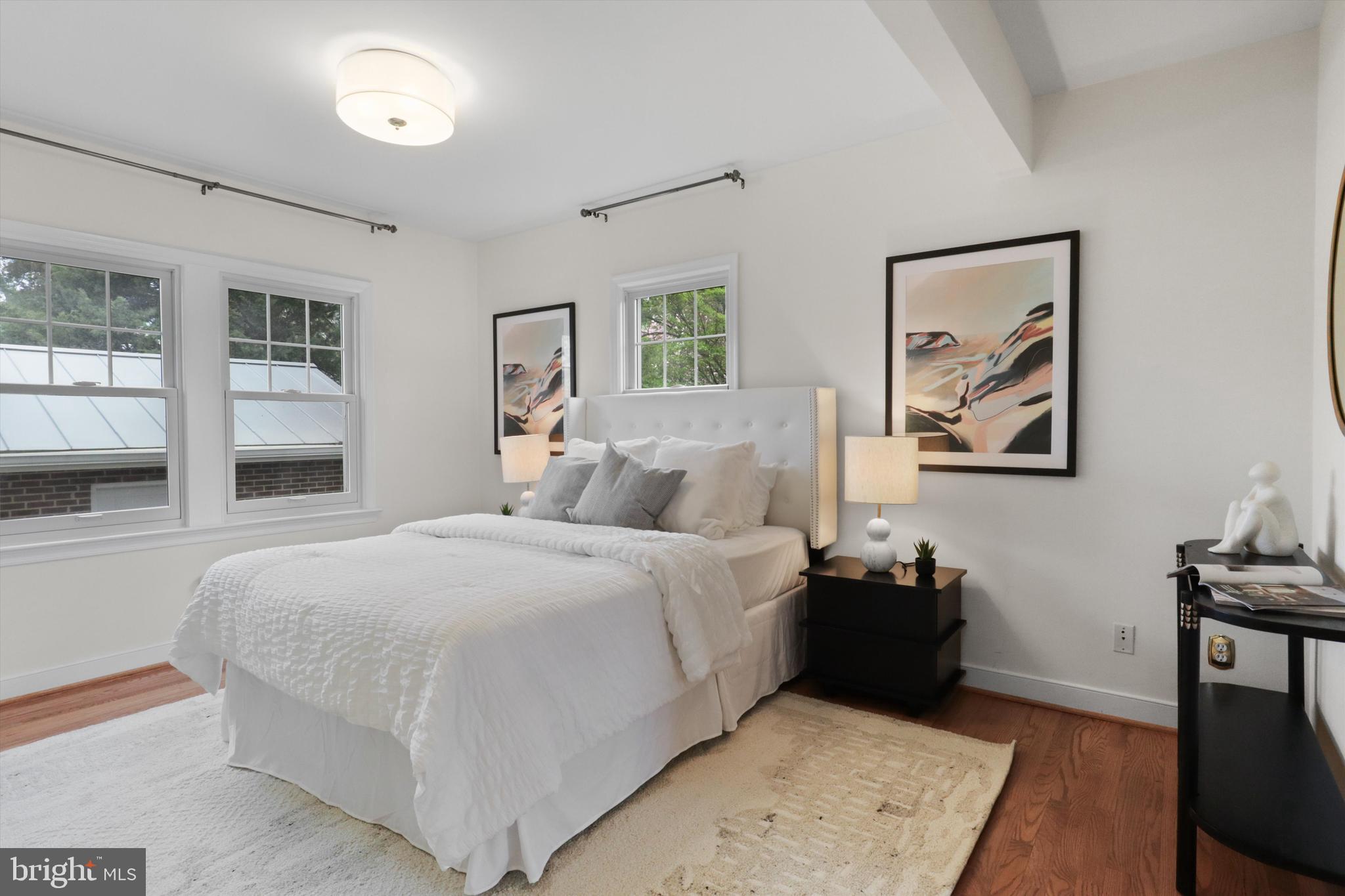 BARCROFT FOREST - Residential