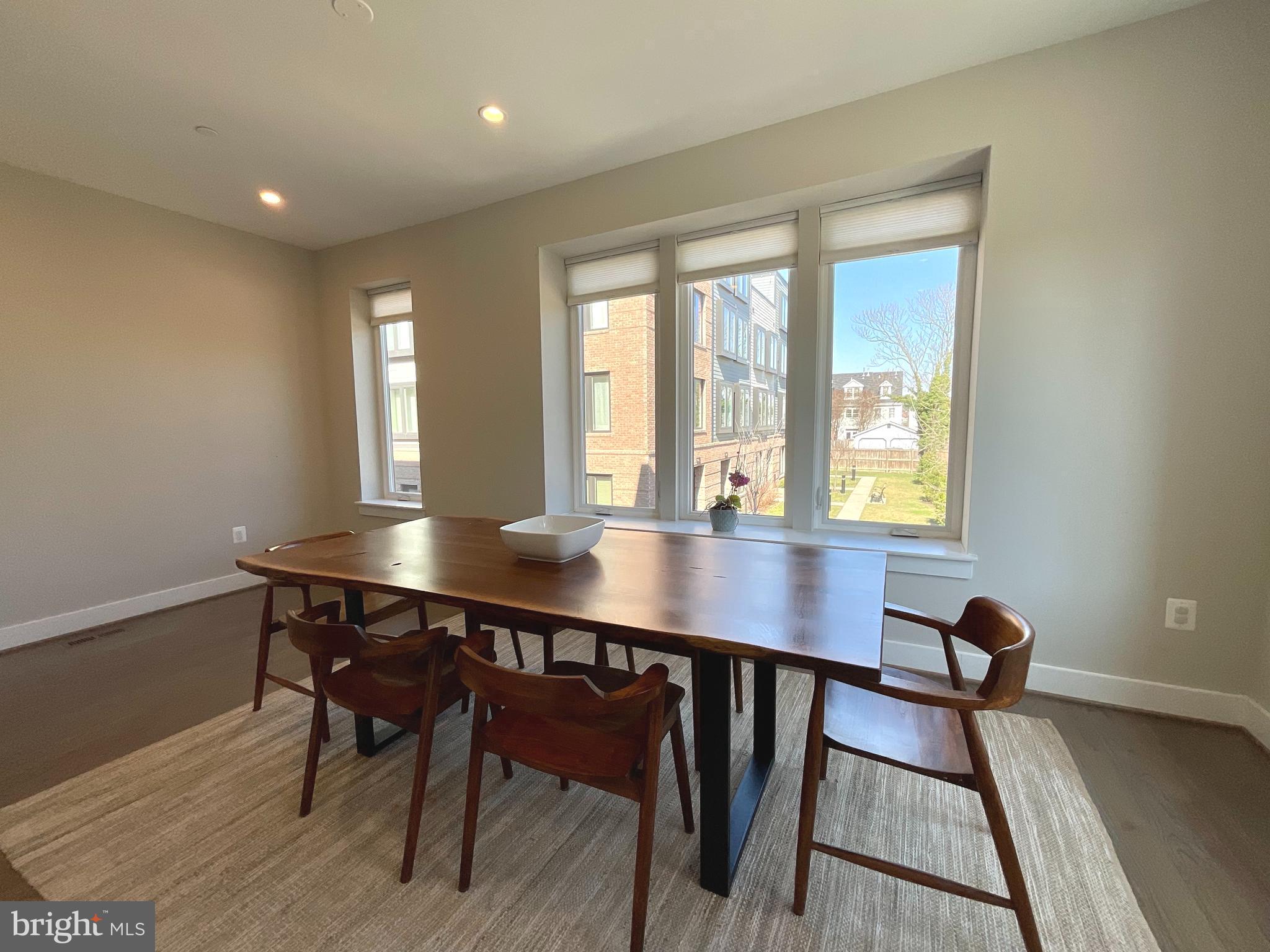 SLADE - Residential Lease