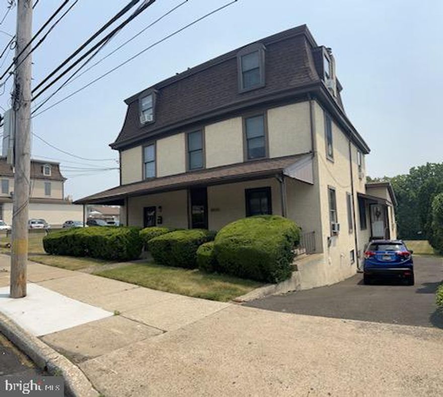 Fantastic opportunity with this 4 unit property in excellent condition in desirable Glenside.   It's a stand alone building with a private driveway for the 2 BR first floor unit and a parking lot in the rear with 6 parking spots for the other tenant's use.  Each unit has separate utilities.  The annual rent is $48,252 which is undervalued for today's market.  Annual water/sewer bill is $2794.  Annual taxes are $14,000.  Annual landscaping bill is $1271.  Trash is  currently included with the taxes however starting 1/1/24 it will no longer be included.   The laundry is coin operated for additional income.   All units are occupied.  The pictures are from prior to tenants' moving in.  This is a rare find!