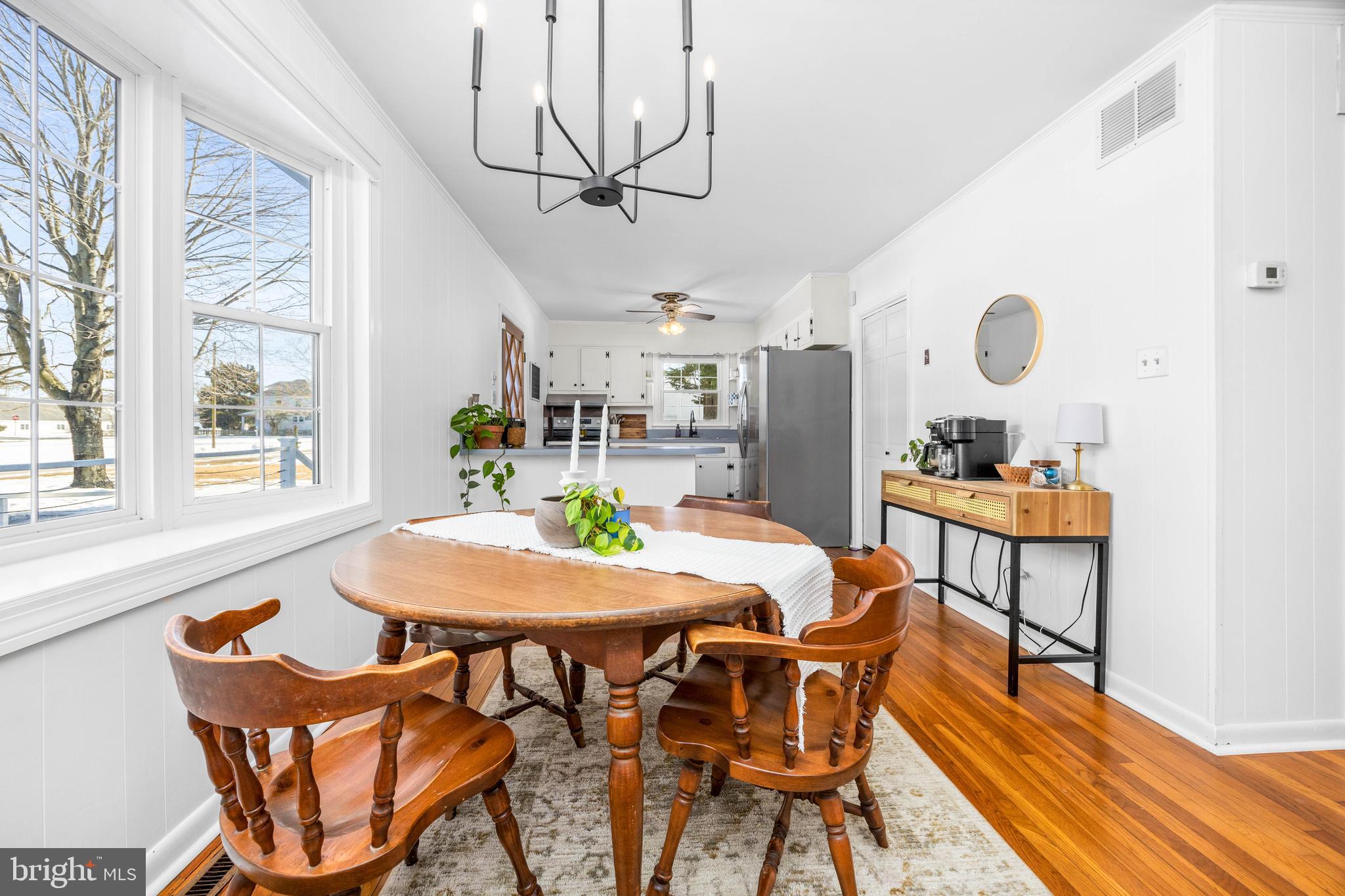 SUNNYSIDE - Residential