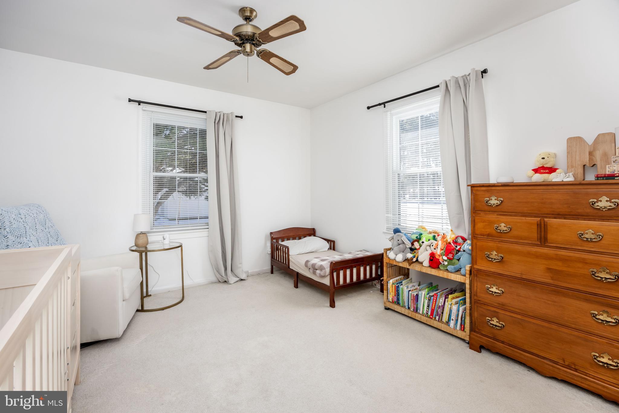 SUNNYSIDE - Residential