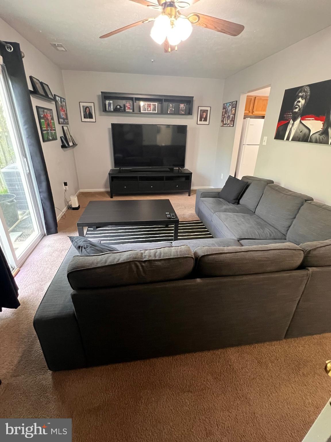 LAUREL GLEN - Residential