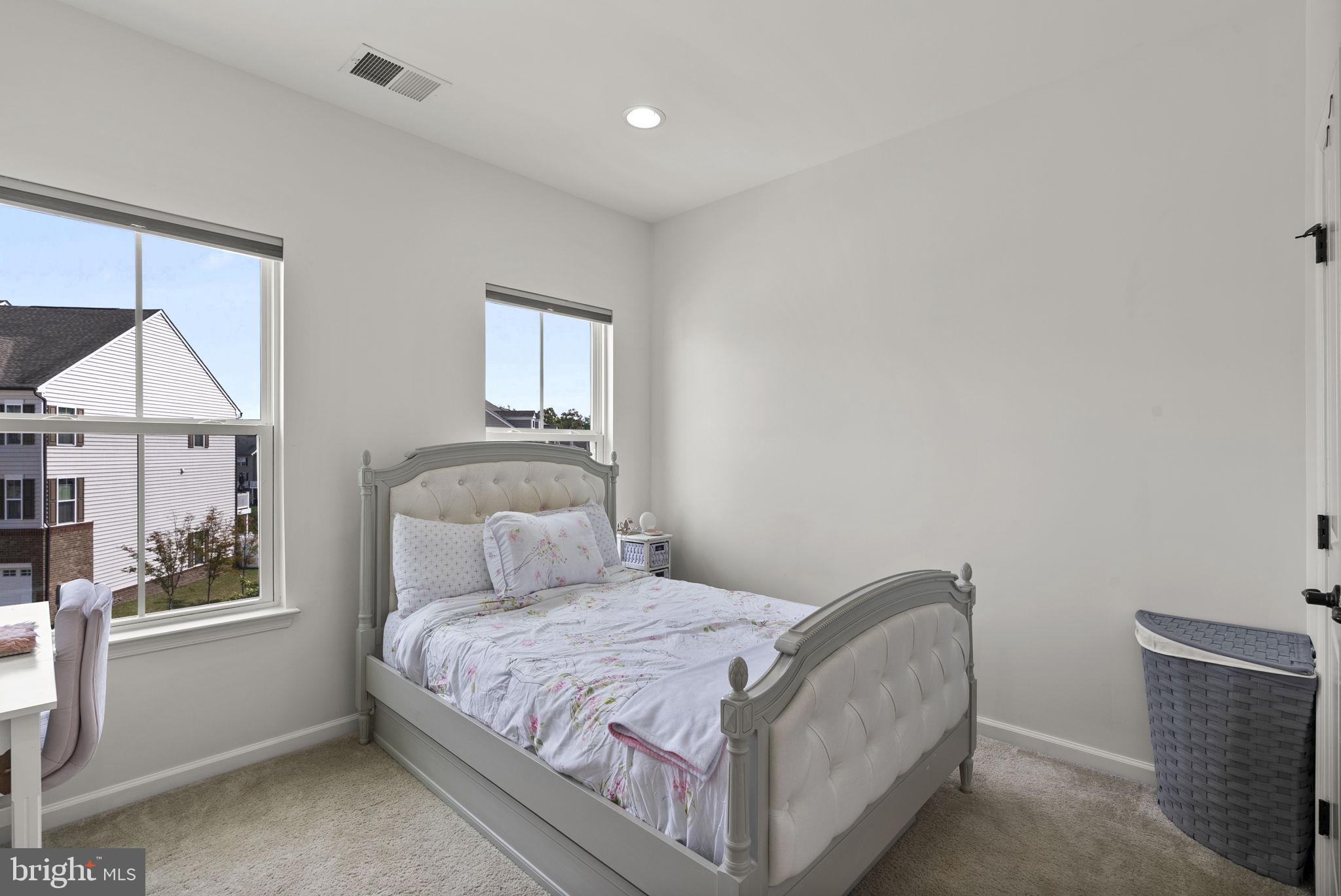 BALLARD GREEN - Residential