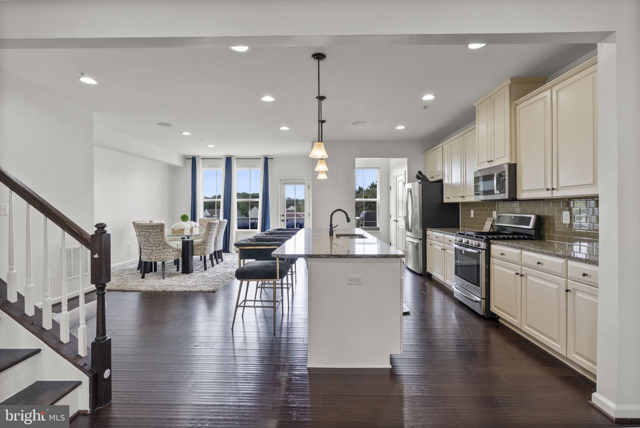BALLARD GREEN - Residential