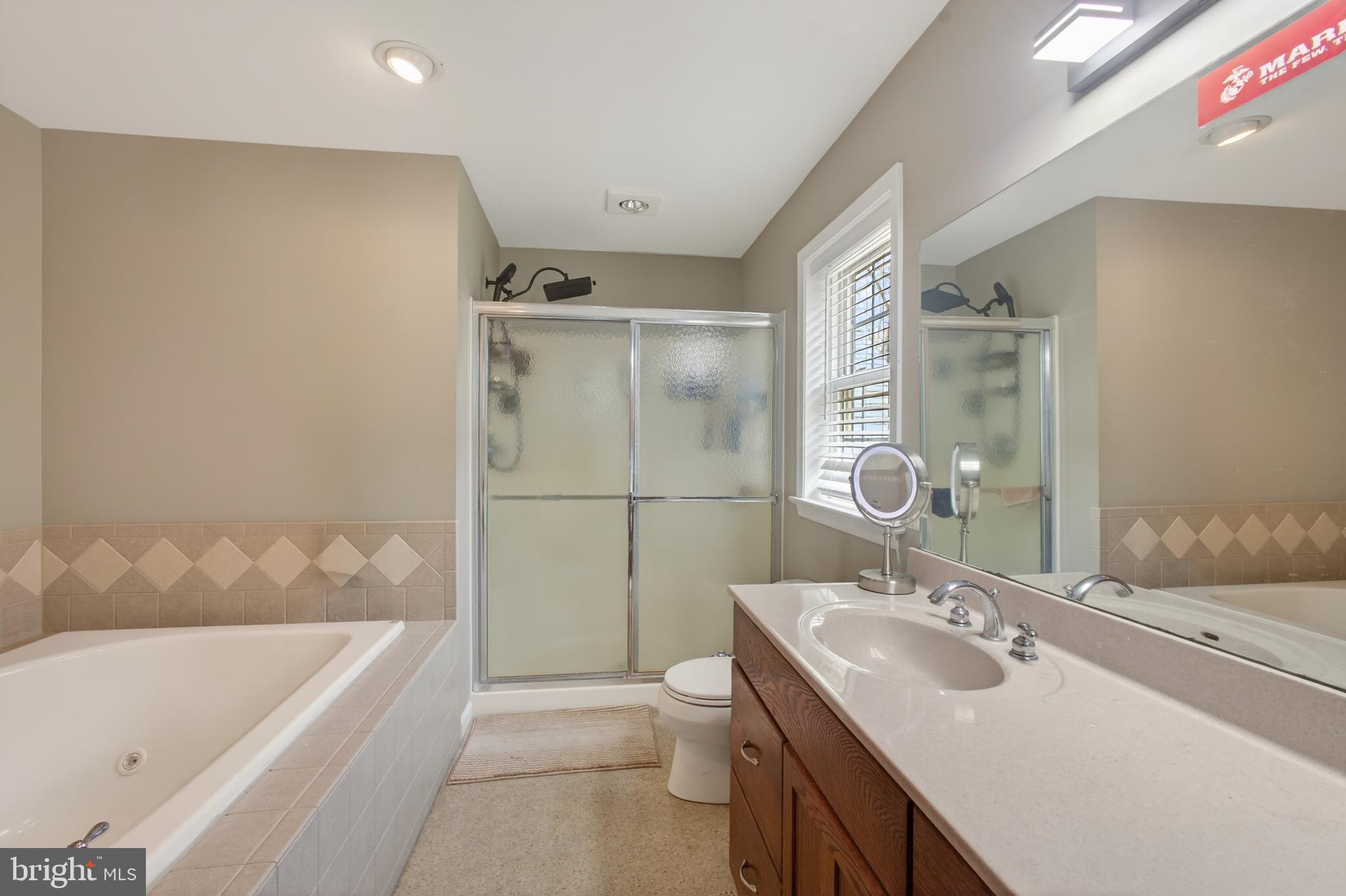 ROCKY GLEN - Residential