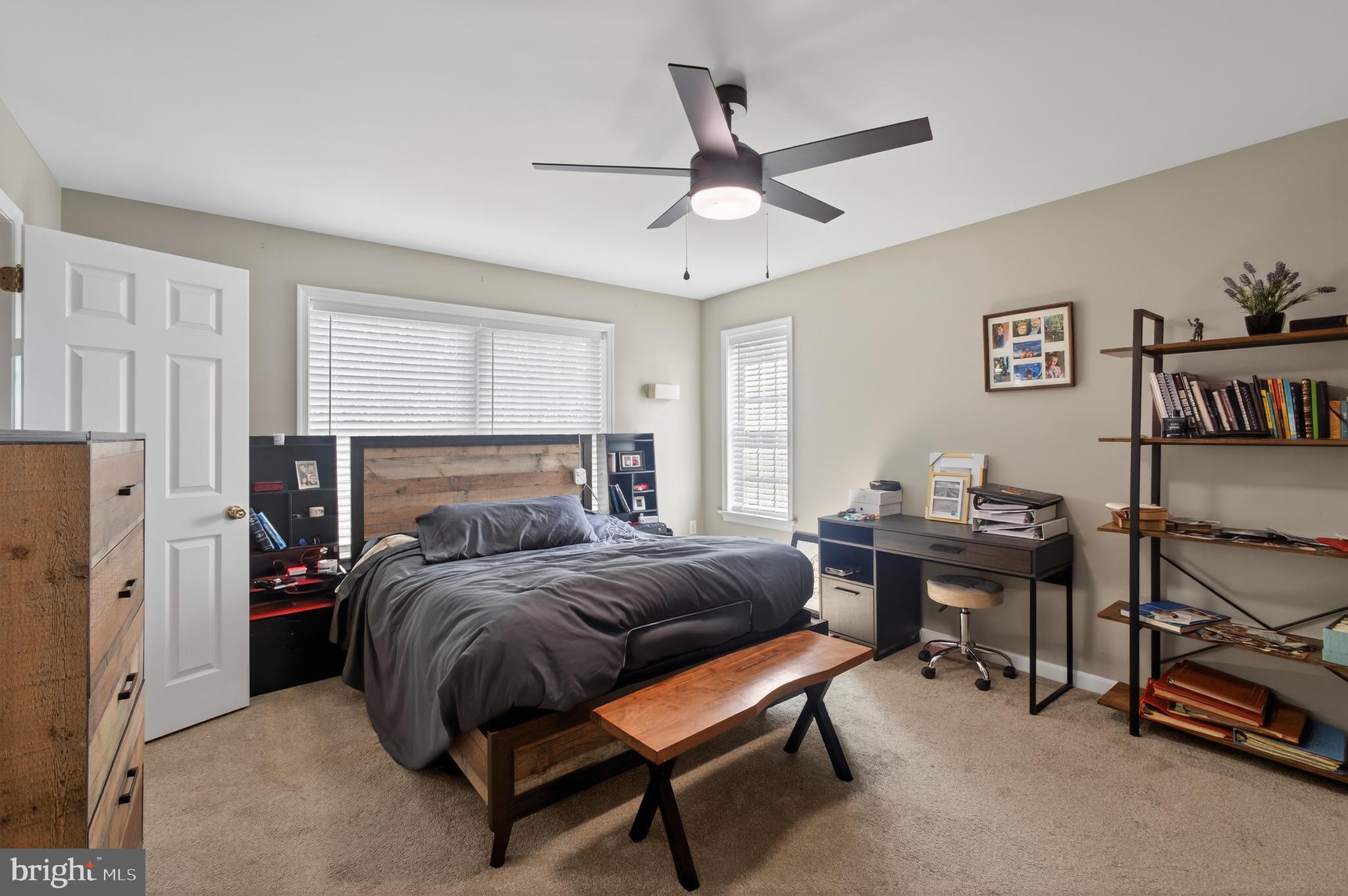 ROCKY GLEN - Residential