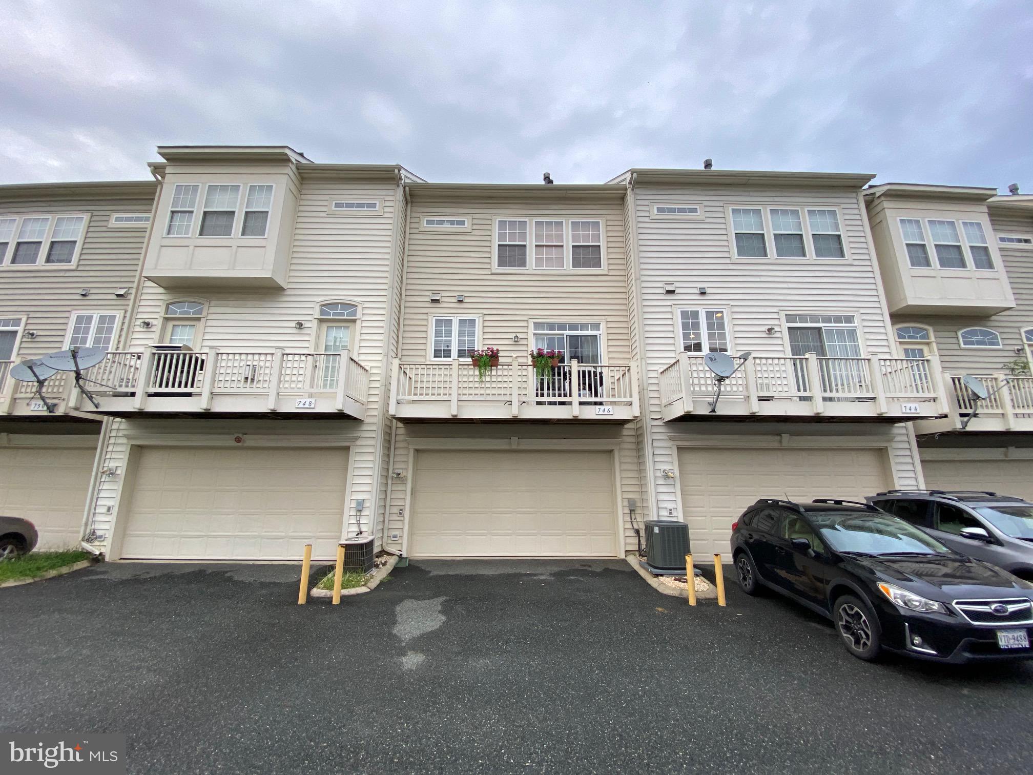 BELMONT BAY - Residential