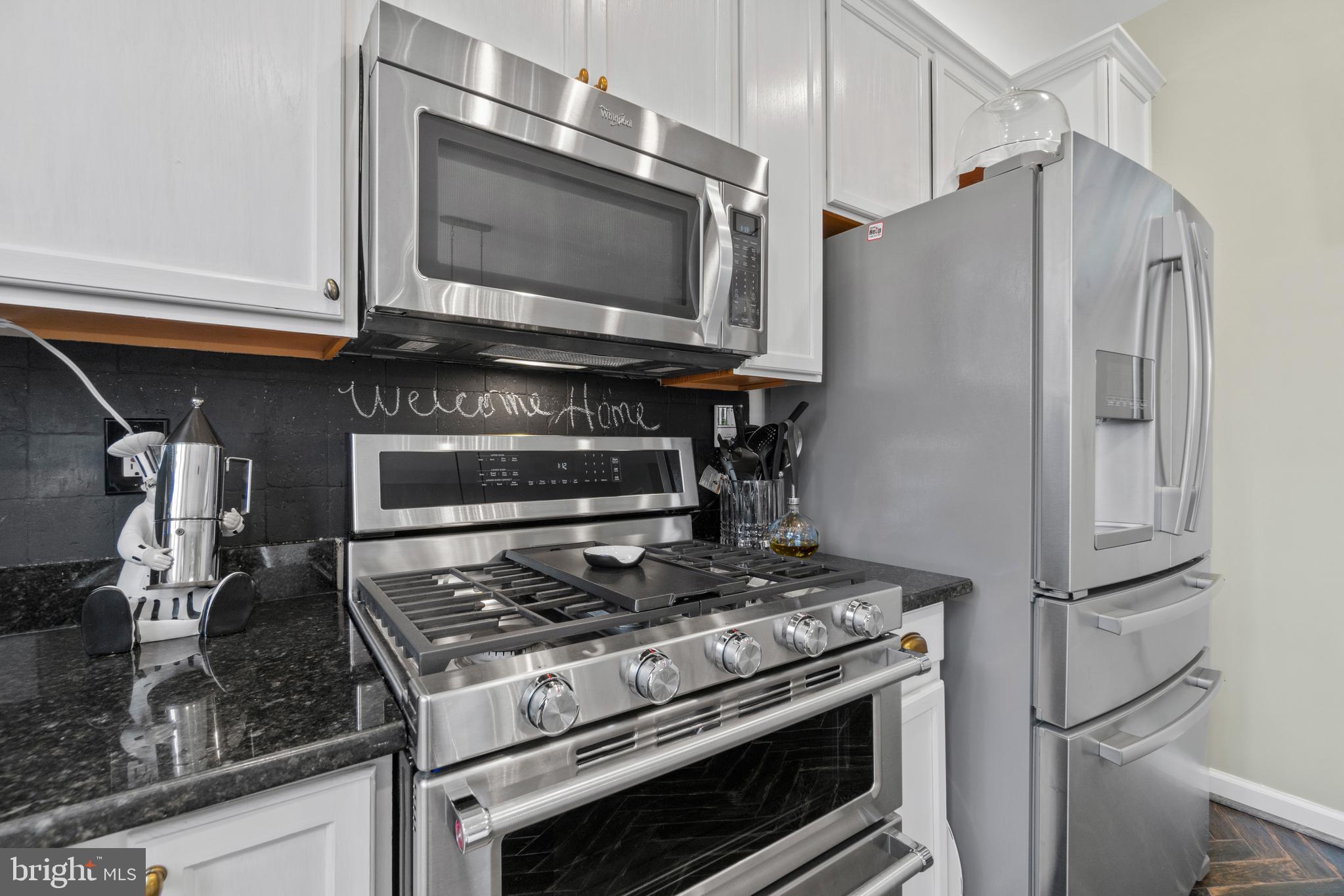 BELMONT BAY - Residential