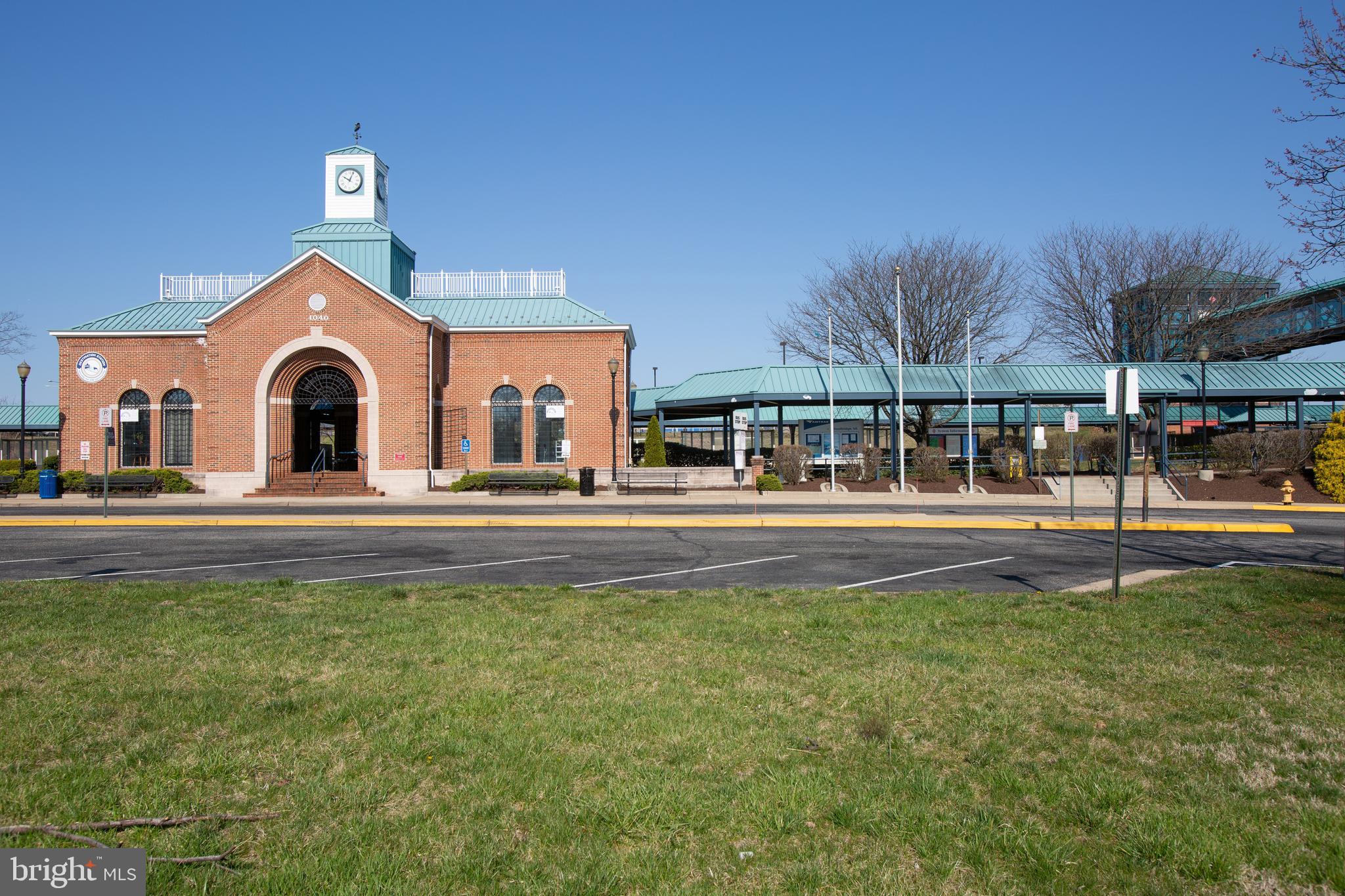 BELMONT BAY - Residential