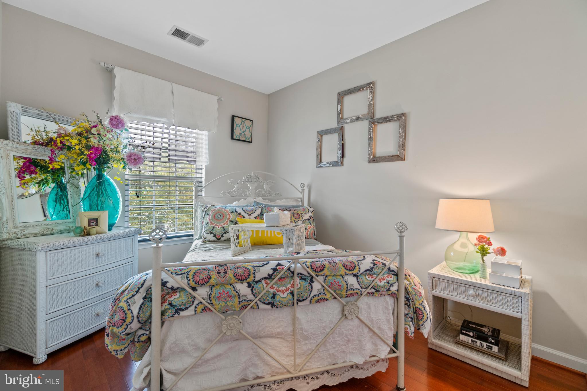 BELMONT BAY - Residential