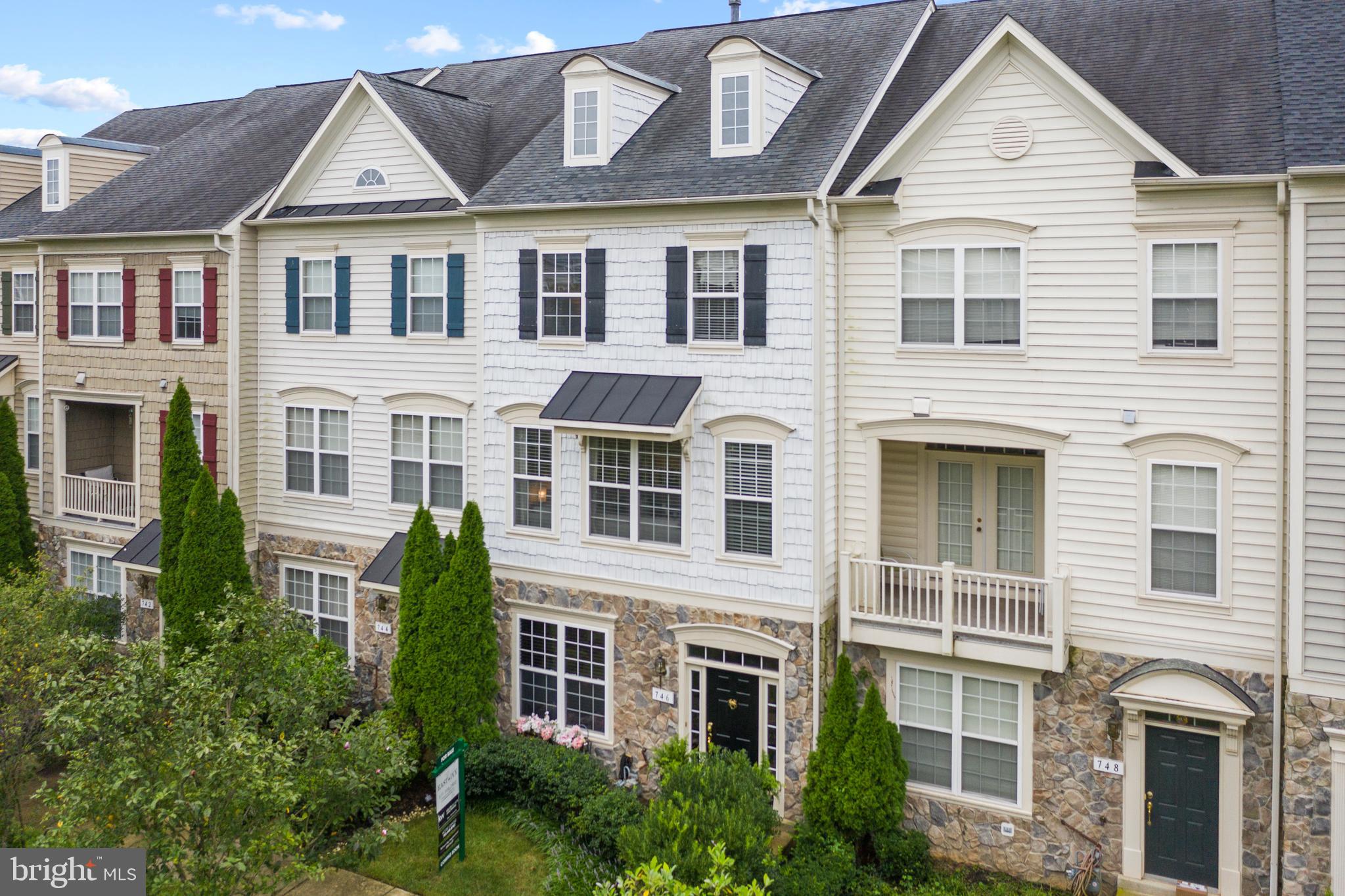 BELMONT BAY - Residential