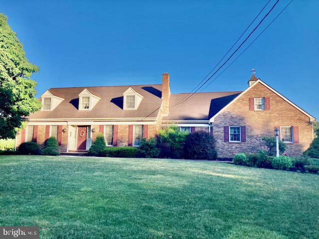 Photo of 522 Overlys Grove Road, New Holland, PA 17557 (MLS # PALA2055192)