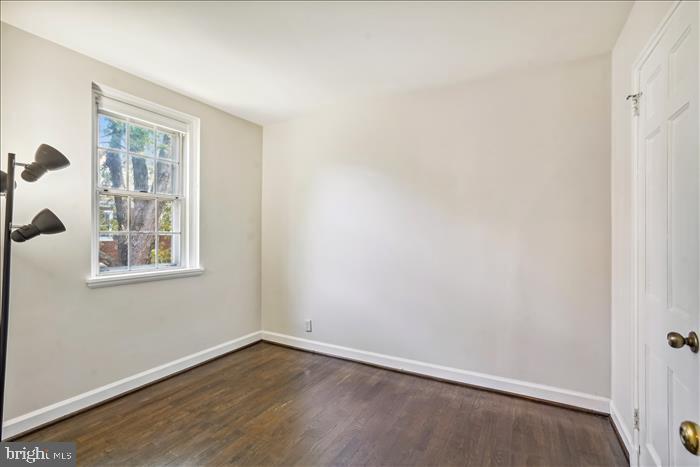 FAIRLINGTON VILLAGES - Residential Lease