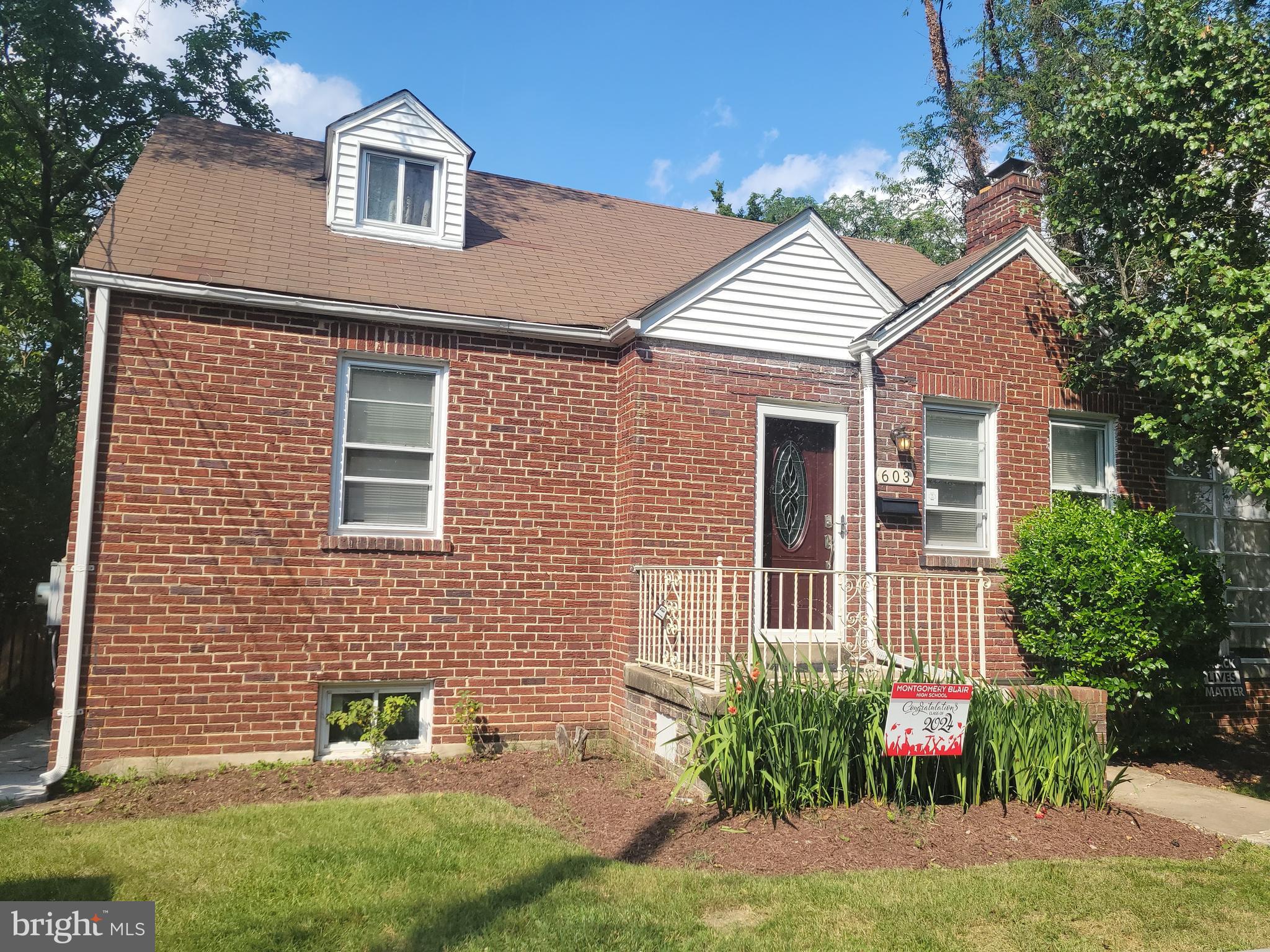 SARATOGA VILLAGE - Residential Lease