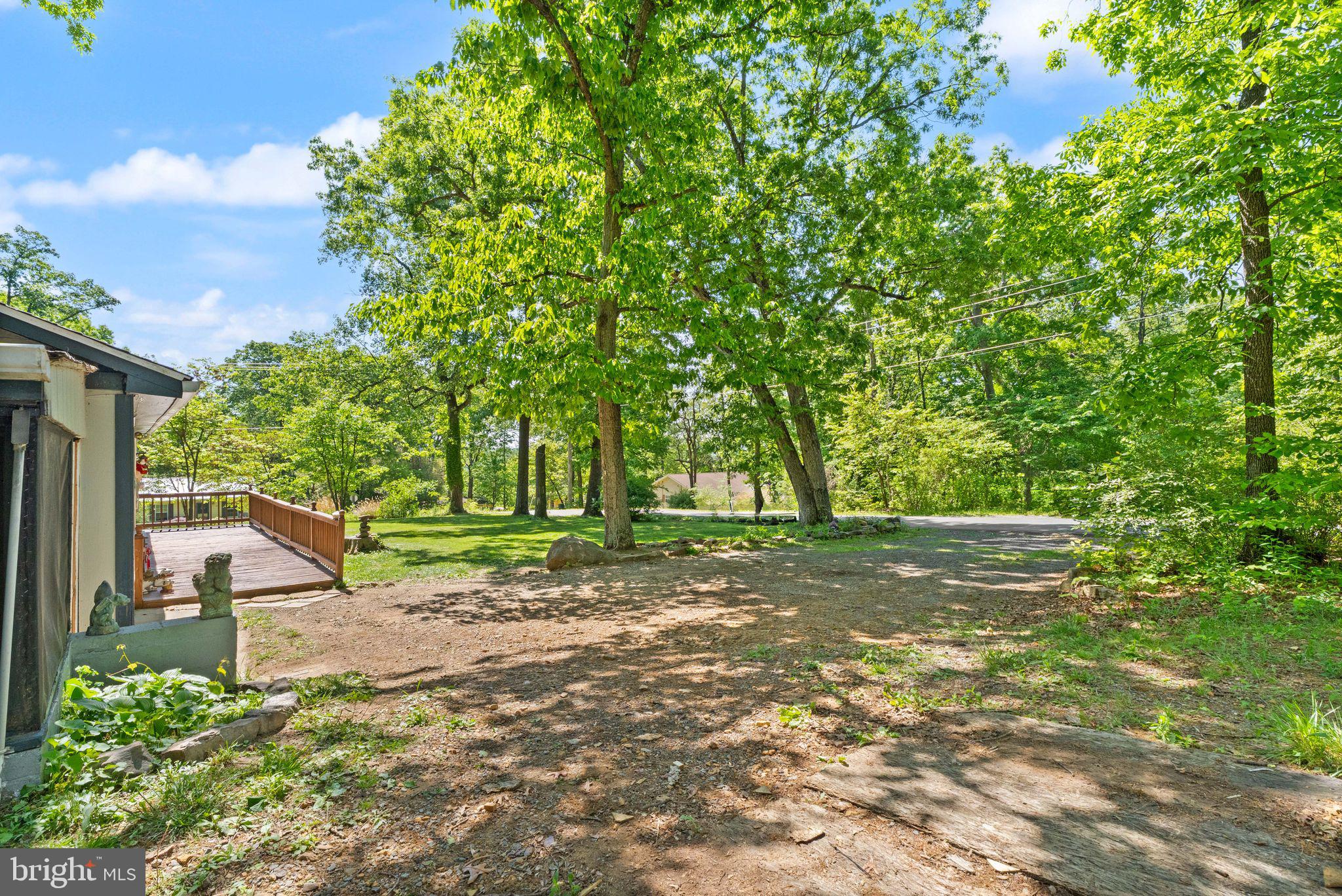 700 TOMAHAWK TRAIL