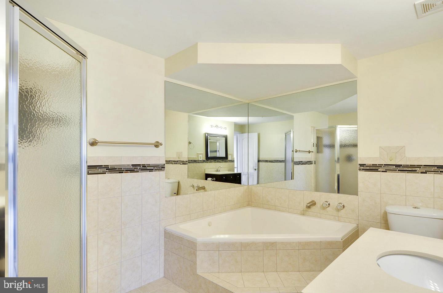 BELLA VISTA - Residential Lease