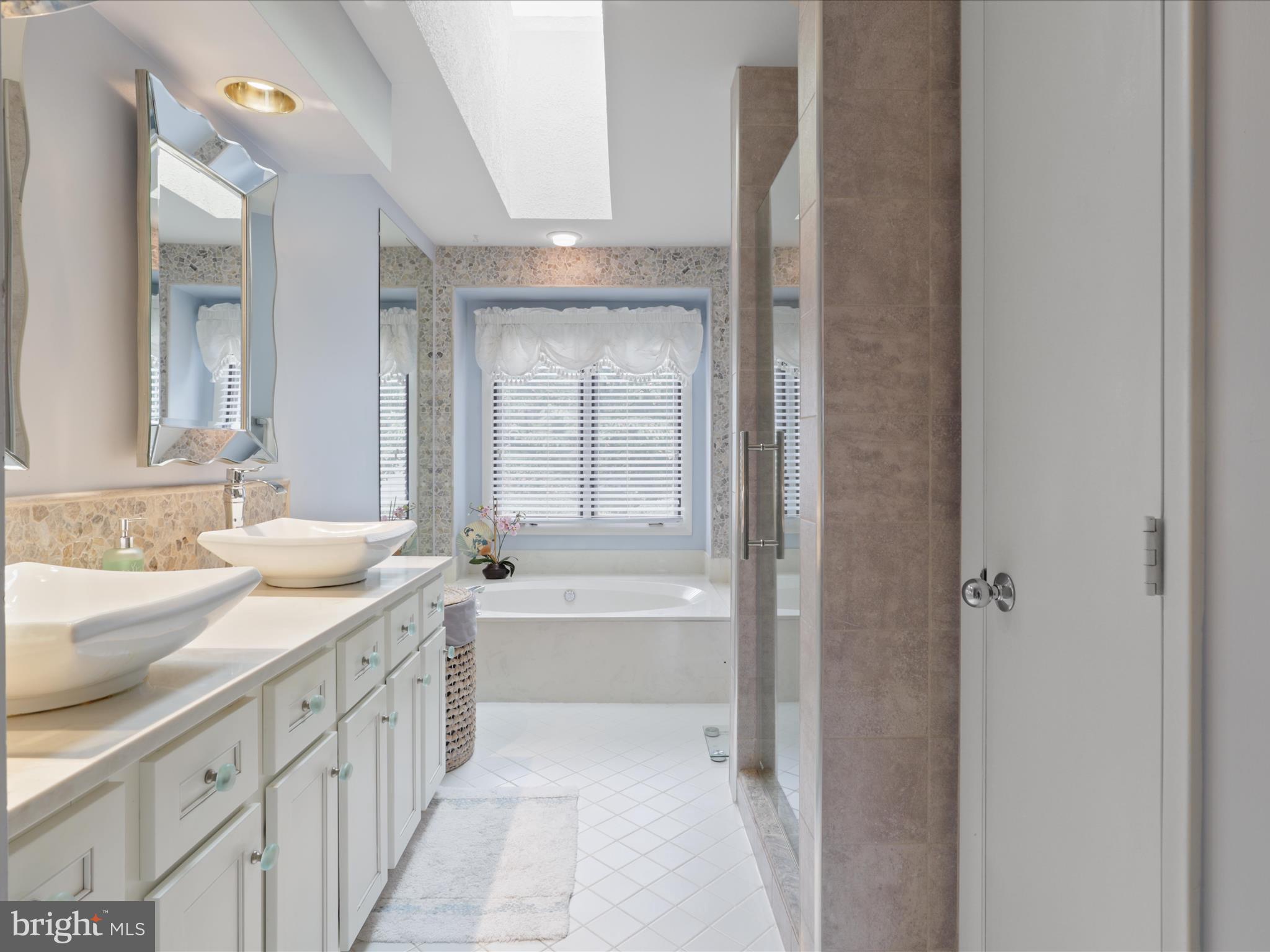 WEDGEWOOD - Residential Lease