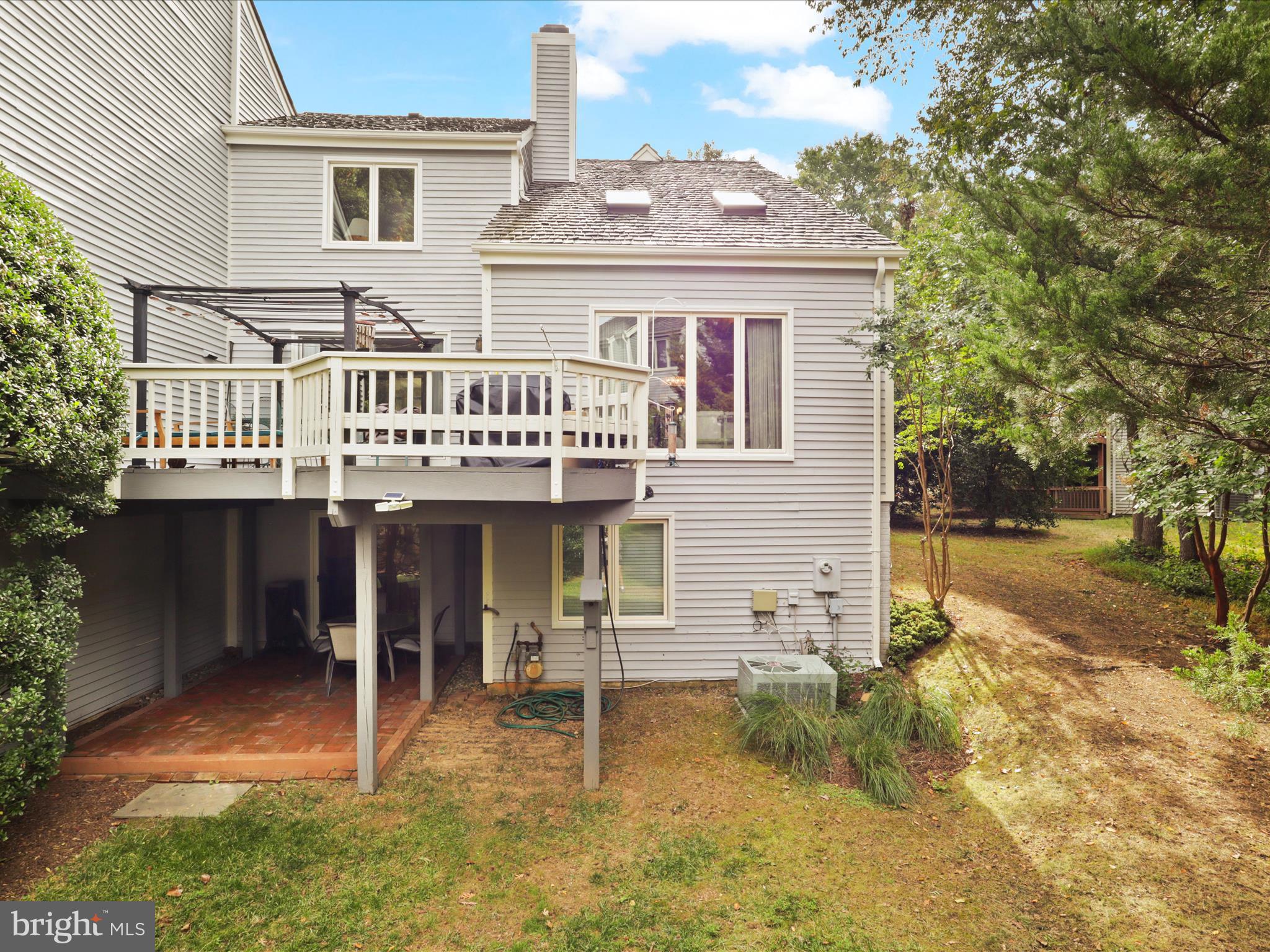 WEDGEWOOD - Residential Lease