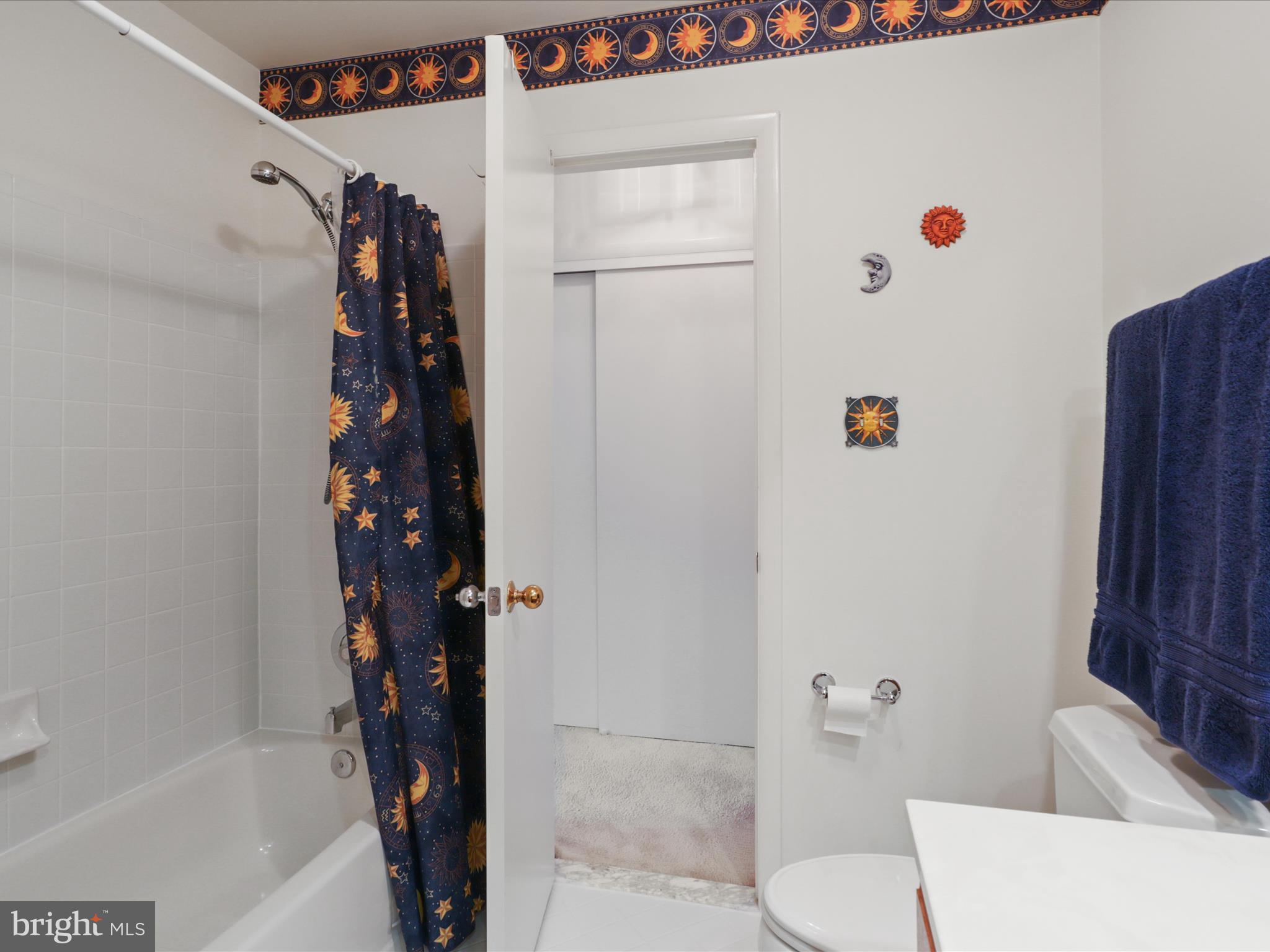 WEDGEWOOD - Residential Lease