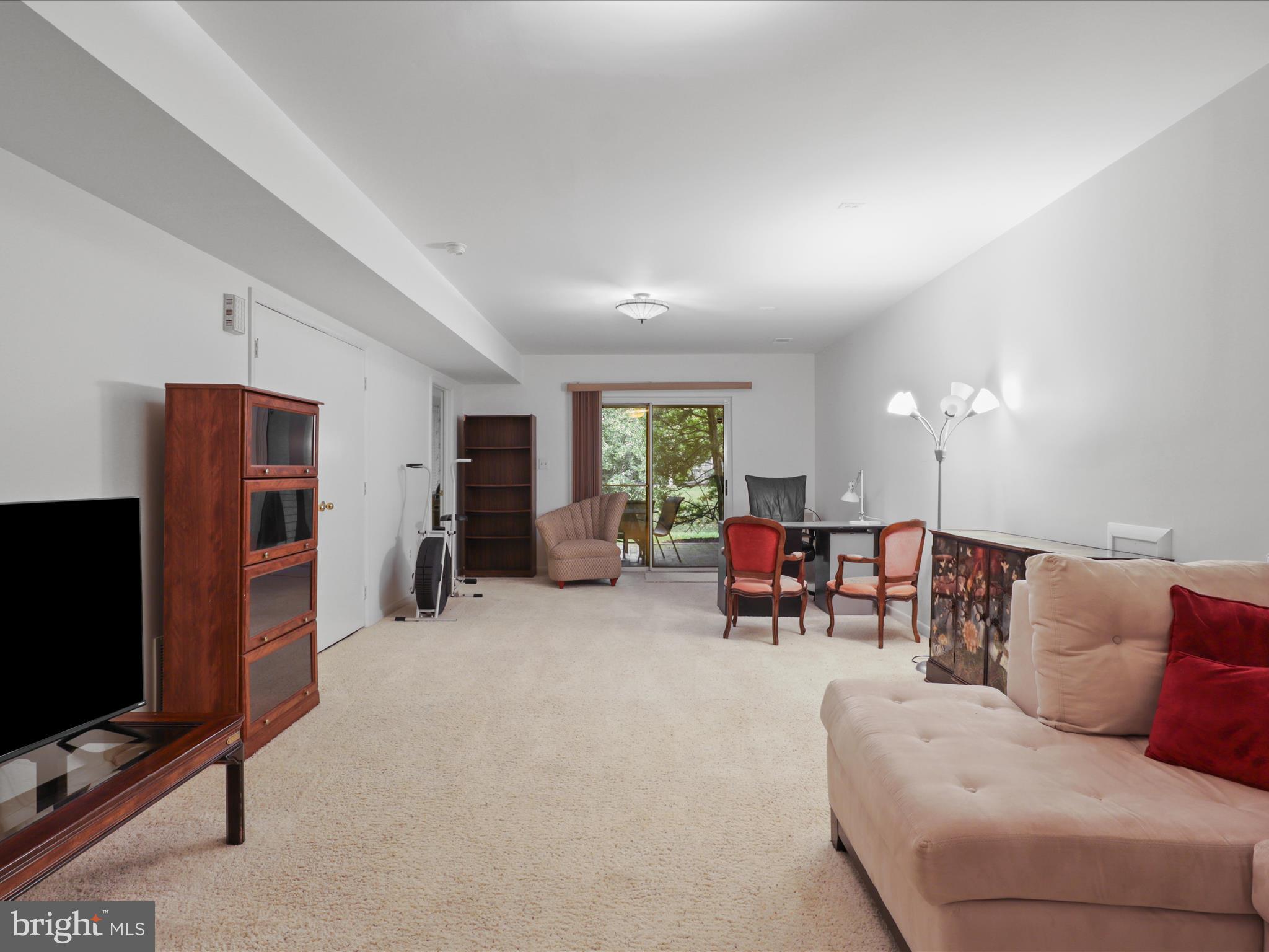 WEDGEWOOD - Residential Lease